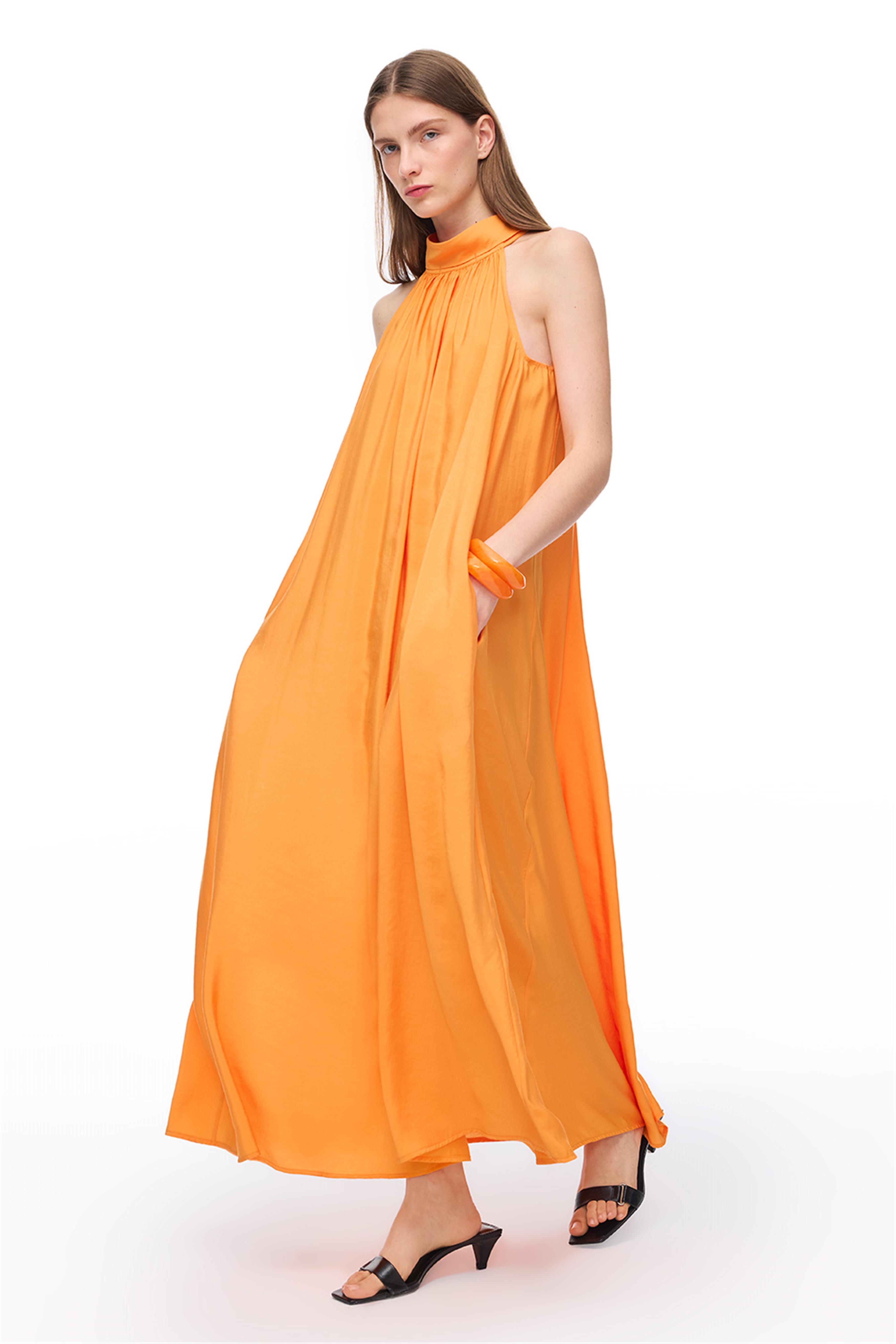 Turuncu Askılı Balıkçı Yaka Elbise