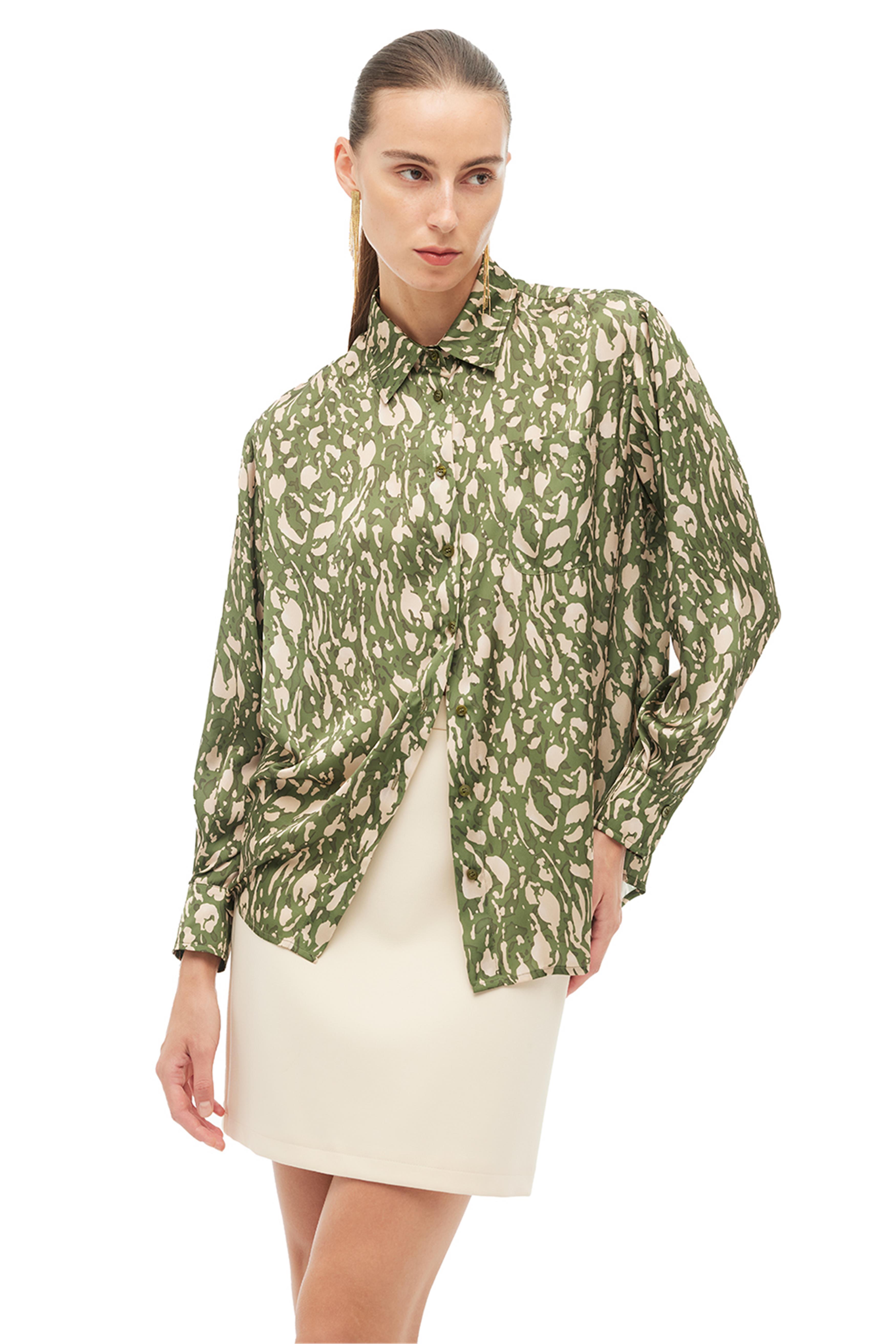 Yeşil Klasik Yaka Leopar Gömlek