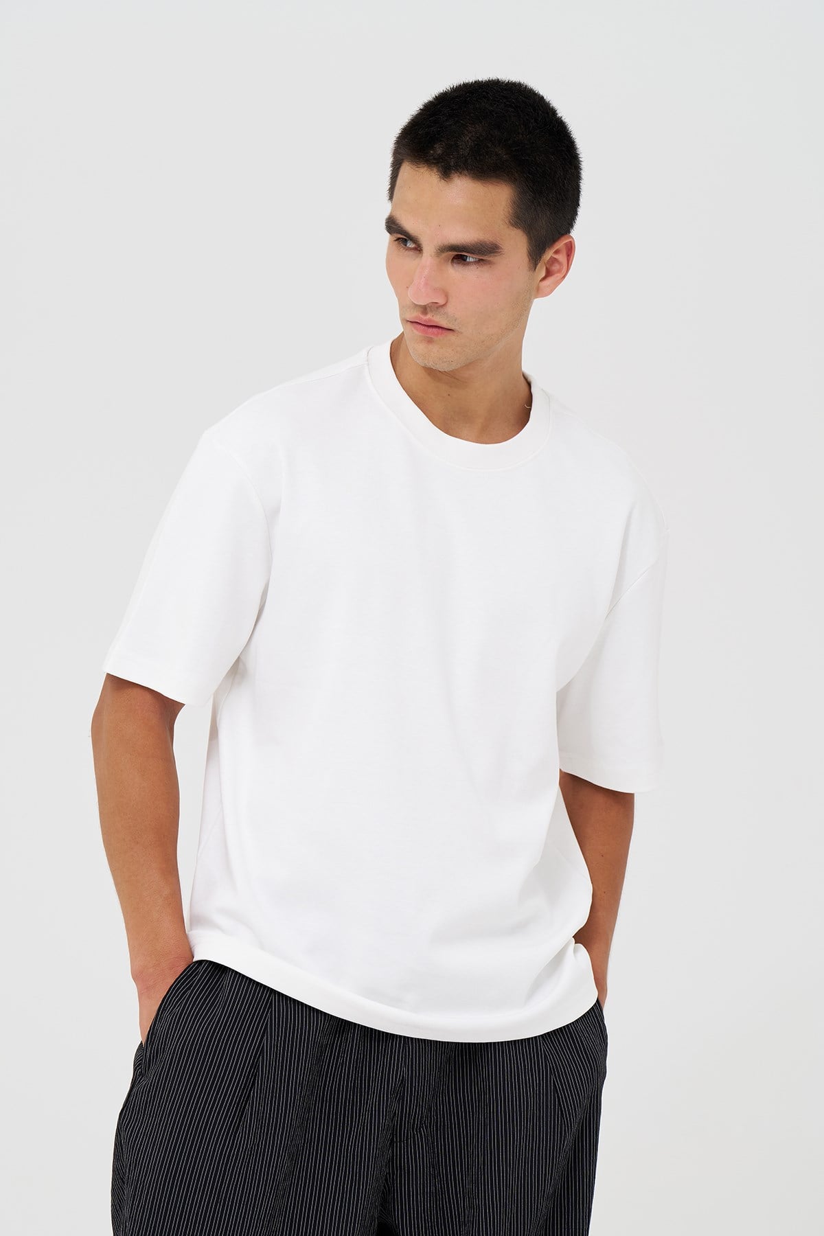 Basic Relaxed Fit Tişört Erkek /03 Ekru