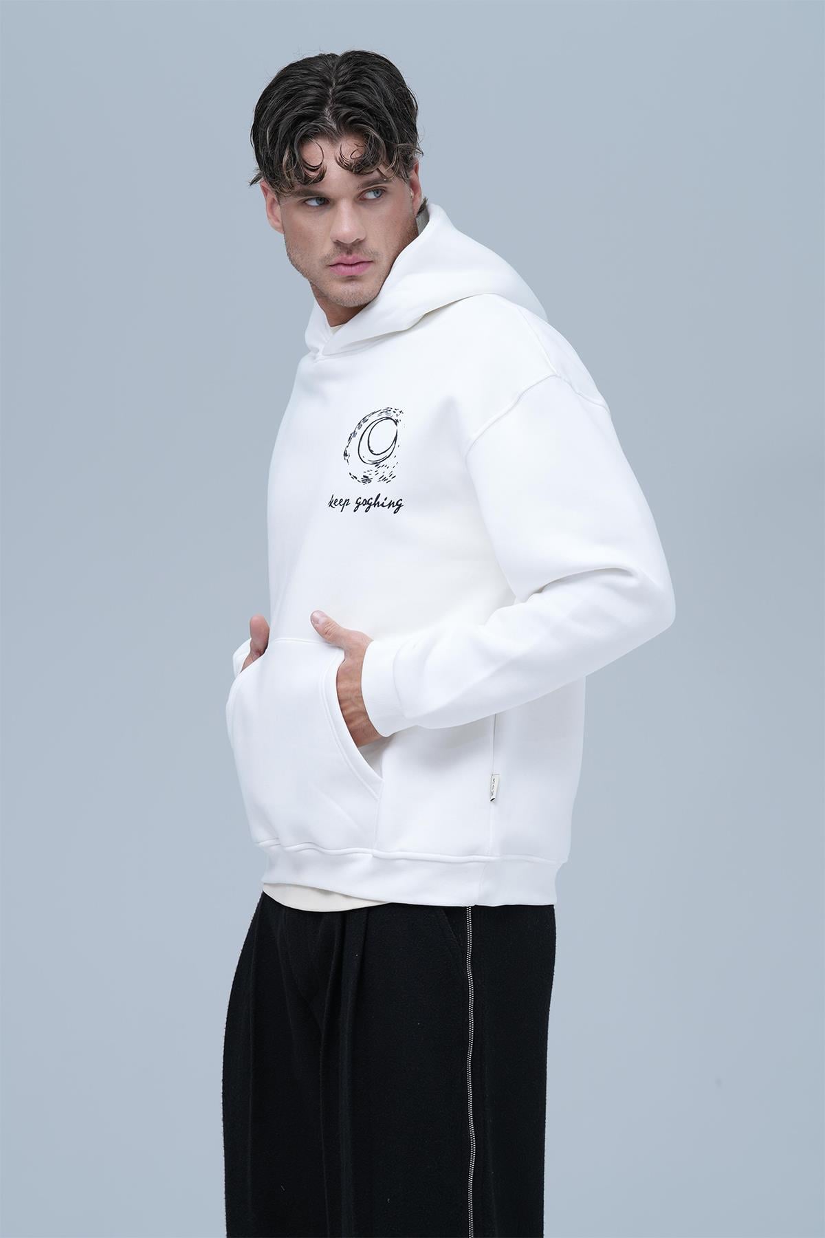 Beyond the Frame Oversize Sweatshirt Erkek Ekru