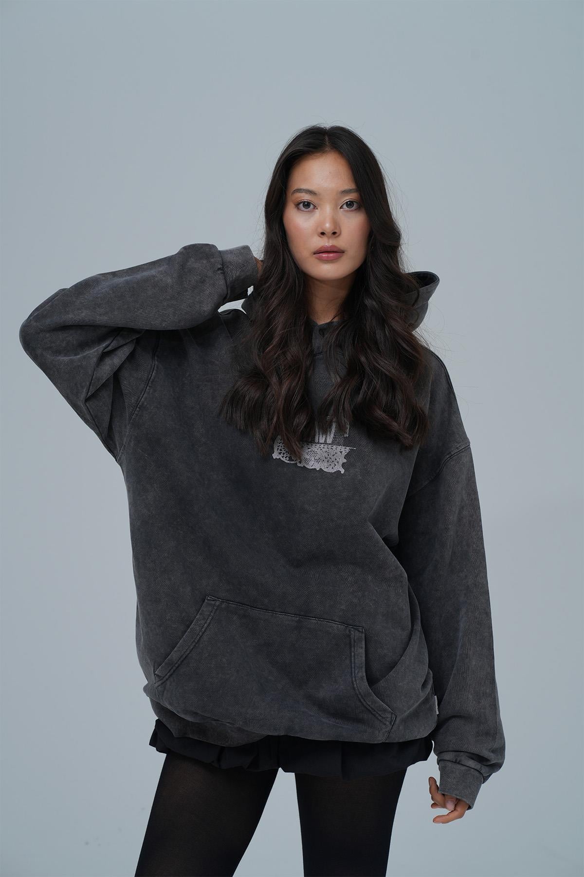 Breathe & Live Oversize Sweatshirt Kadın Siyah