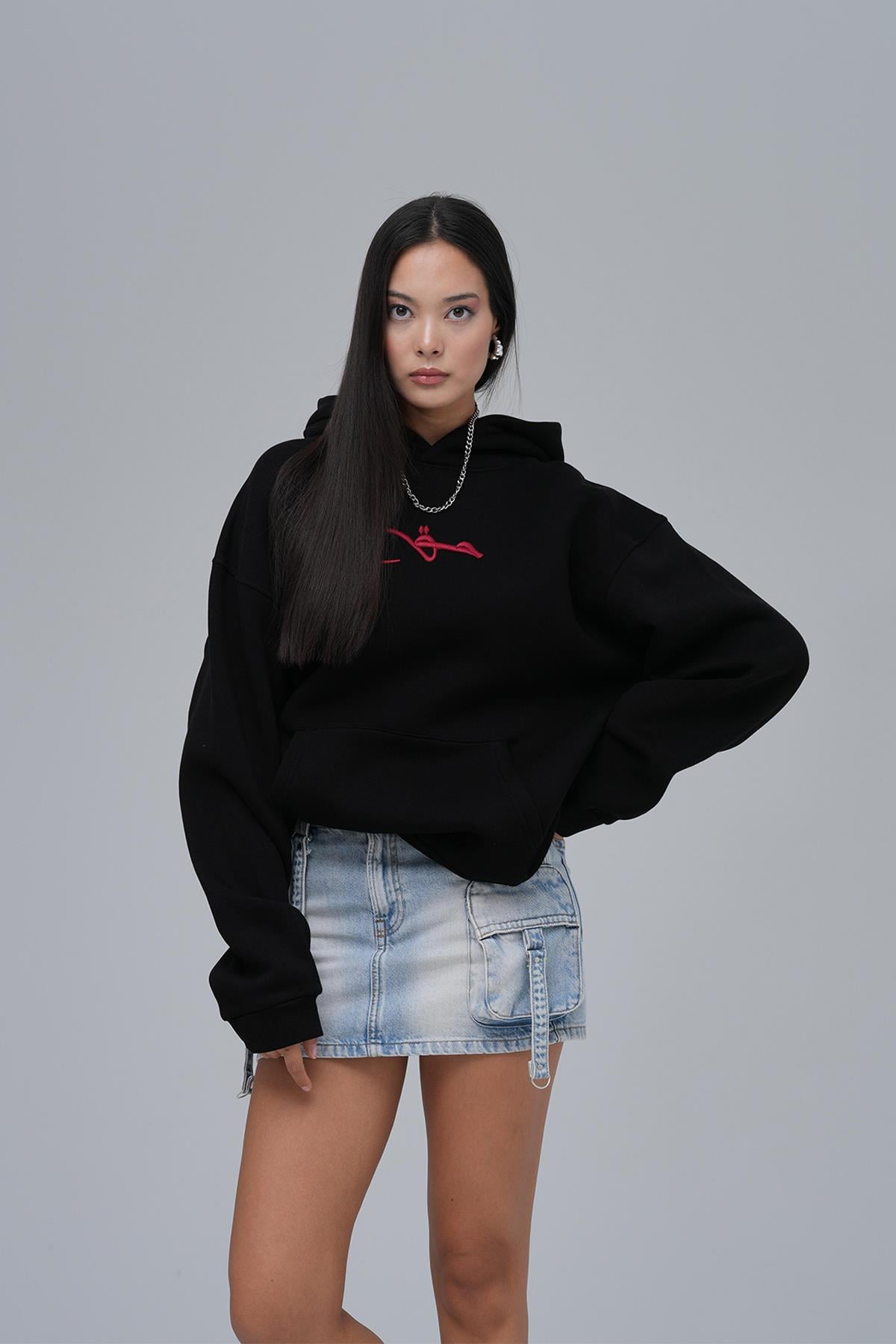 Calligraphy Carpet Oversize Sweatshirt Kadın Siyah