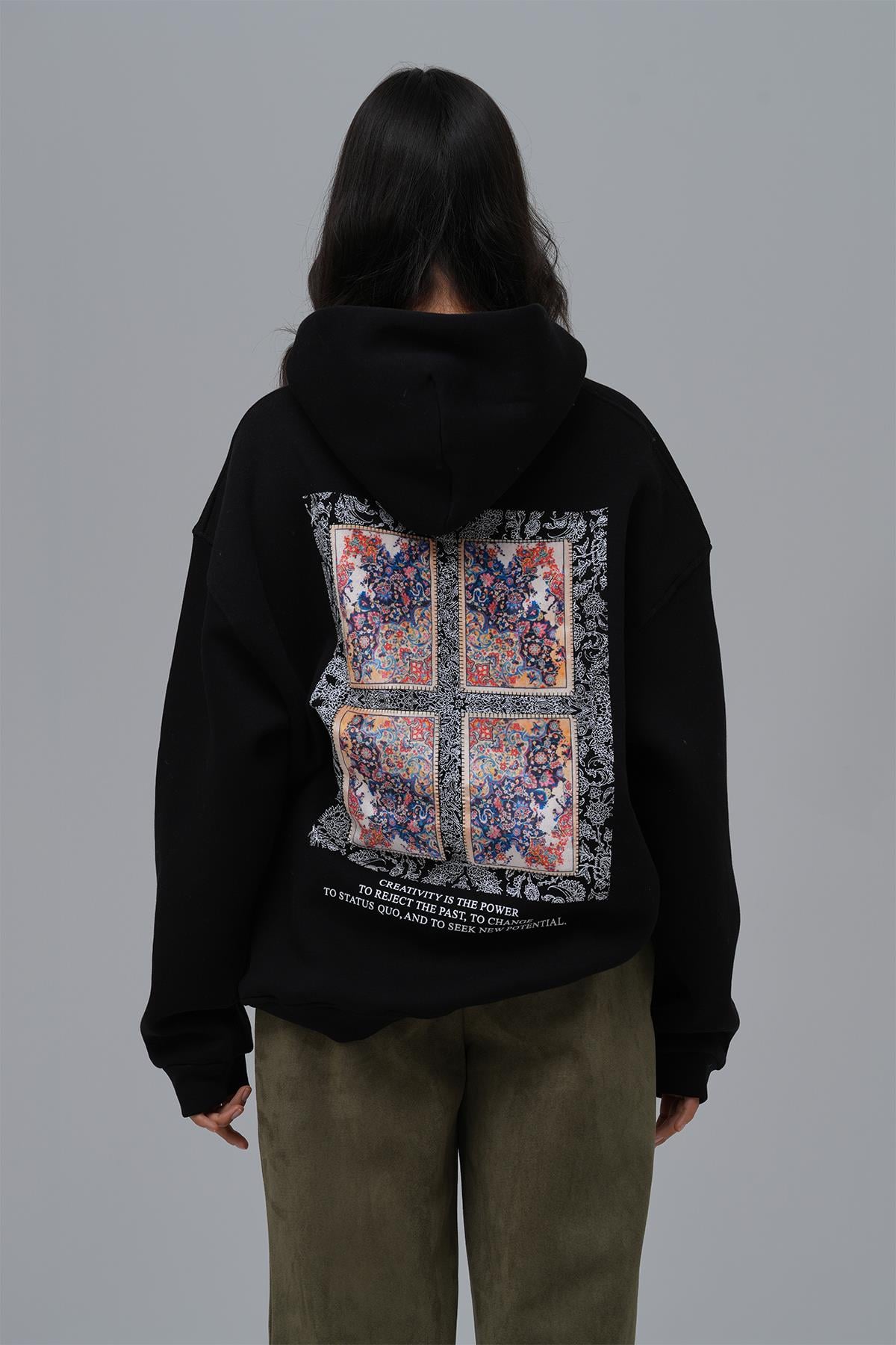 Endless Metamorphosis Oversize Sweatshirt Kadın Siyah