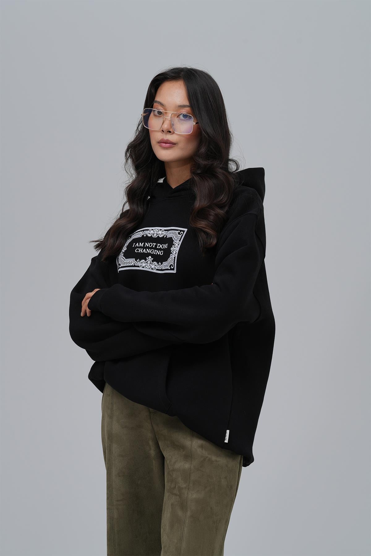 Endless Metamorphosis Oversize Sweatshirt Kadın Siyah