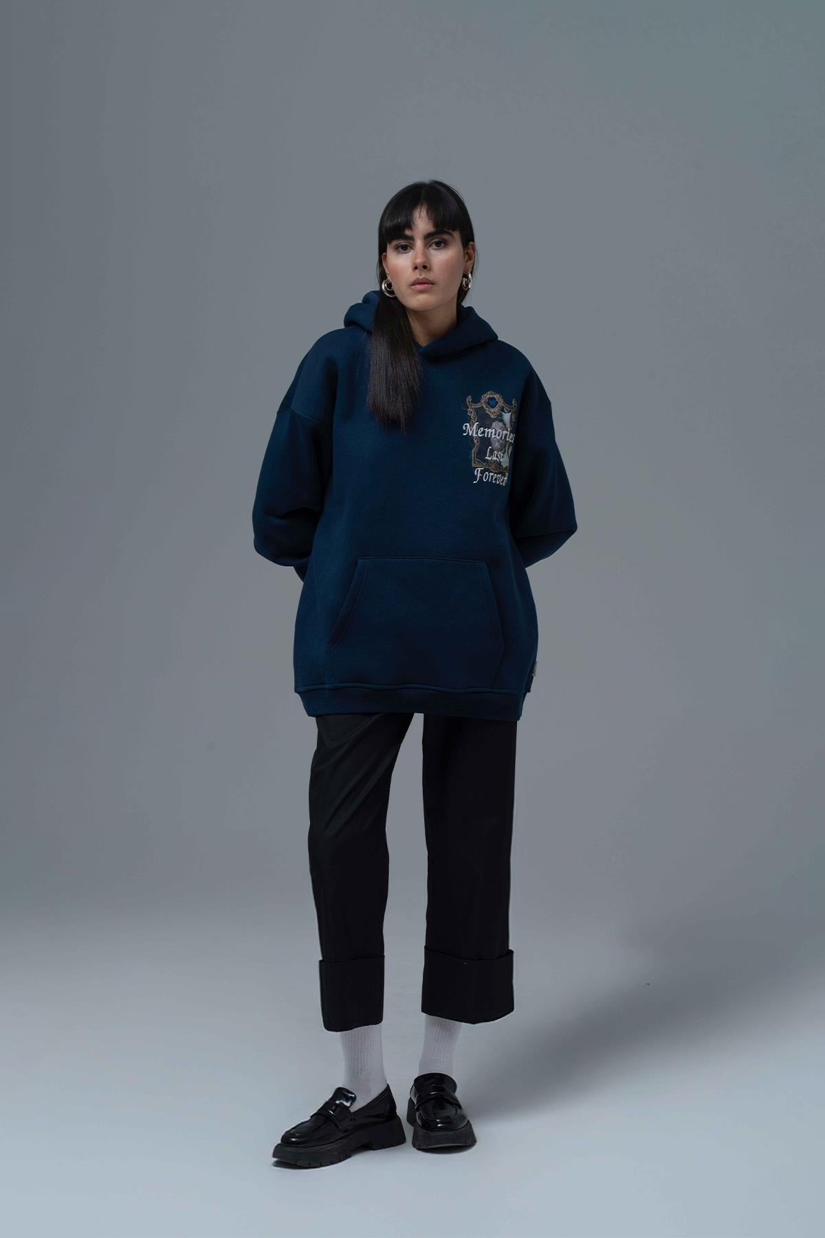 Eternal Frame Oversize Sweatshirt Kadın İndigo