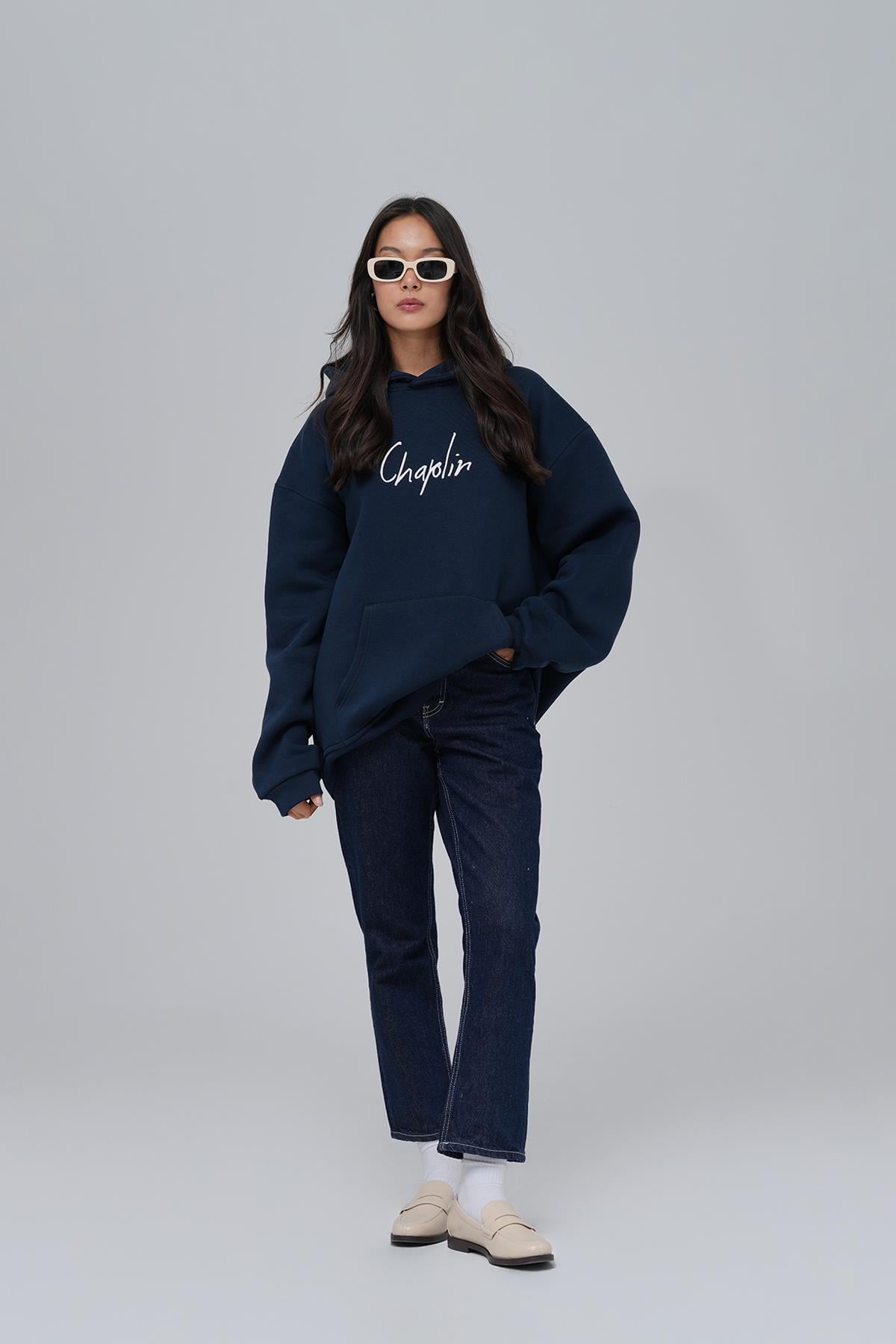 Frames of Laughter Oversize Sweatshirt Kadın İndigo