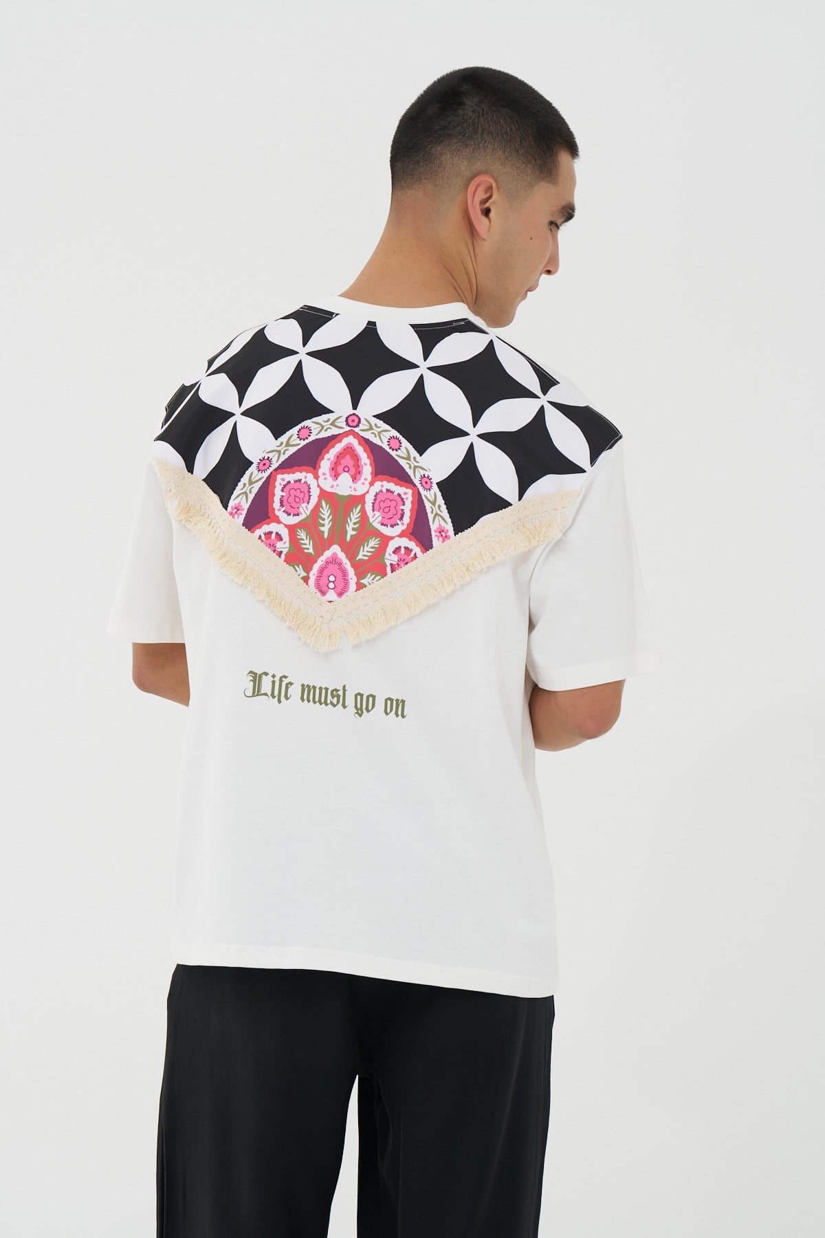 Life Bloom Oversize Erkek Tişört Ekru