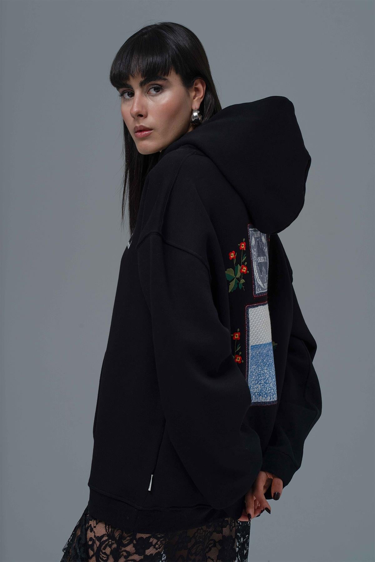 Loneliness Is a Choice Oversize Sweatshirt Kadın Siyah