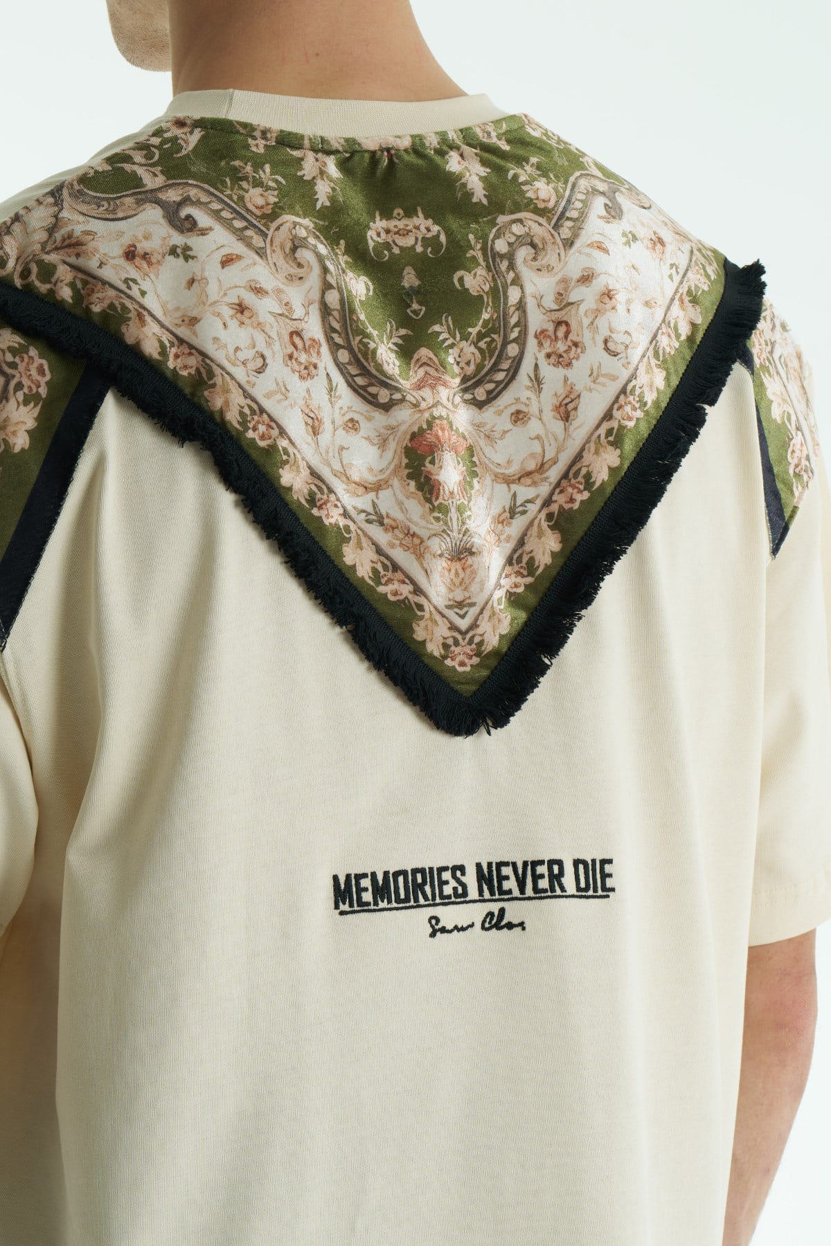 Memories Never Die Oversize Erkek Tişört Stone