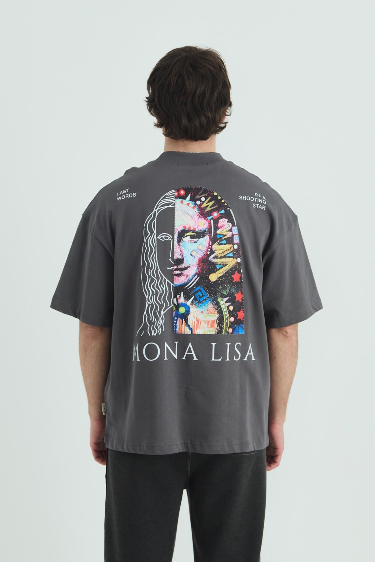 Mona Lisa Shooting Oversize Sweatshirt Erkek Füme