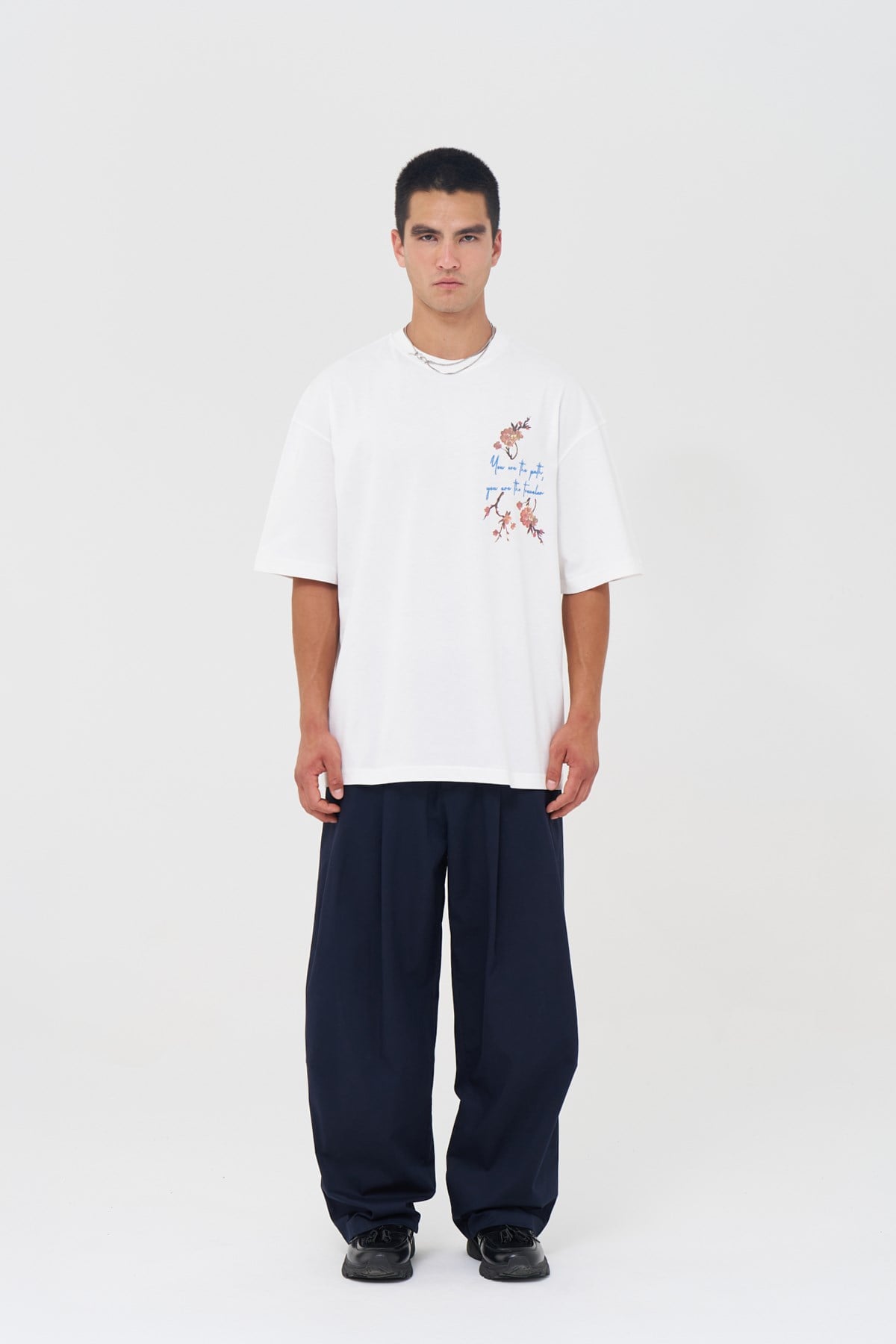 Phoenix Bloom Oversize Erkek Tişört Ekru