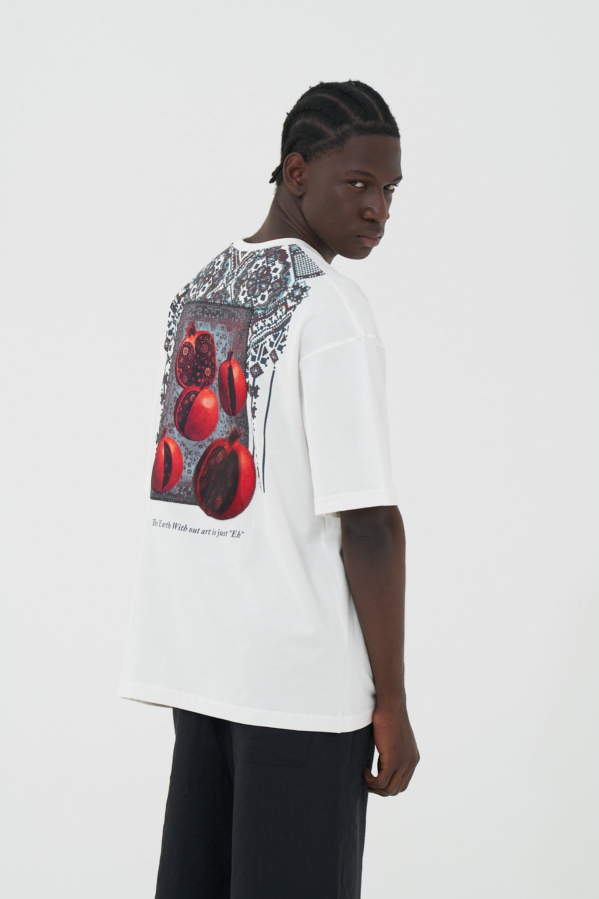 Pomegranate Art Oversize Erkek Tişört Ekru