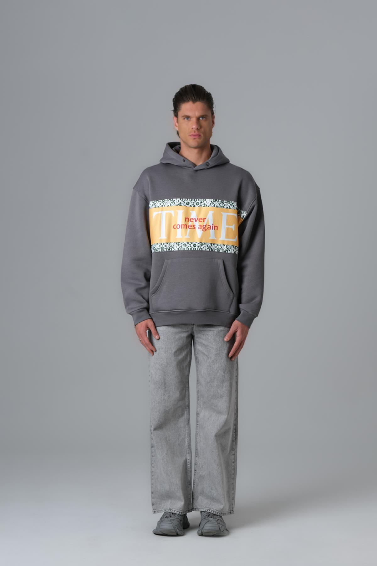 Time Never Oversize Sweatshirt Erkek Füme