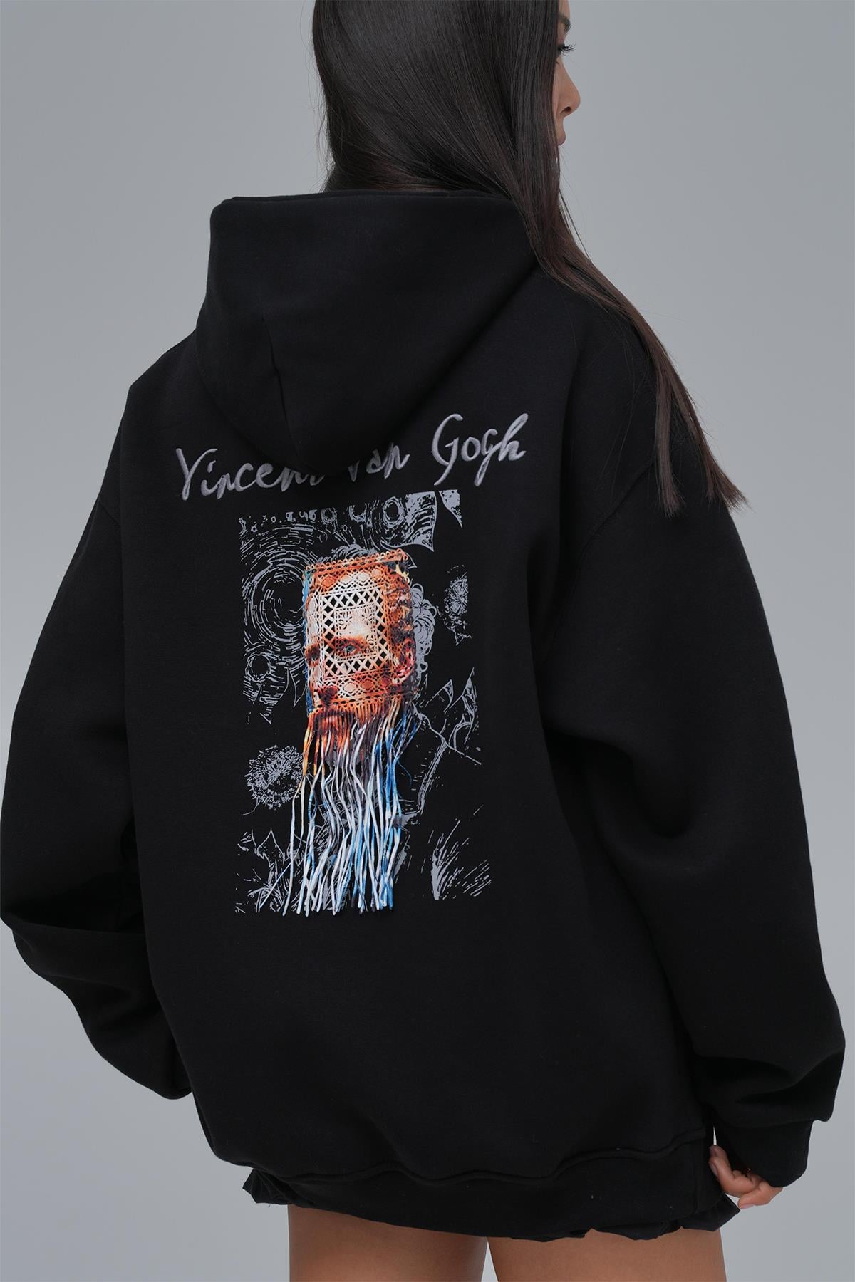 Van Gogh Threads Oversize Sweatshirt Kadın Siyah