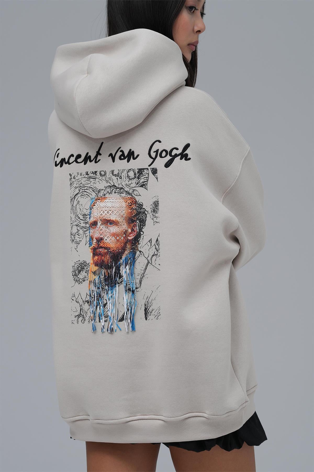 Van Gogh Threads Oversize Sweatshirt Kadın Stone