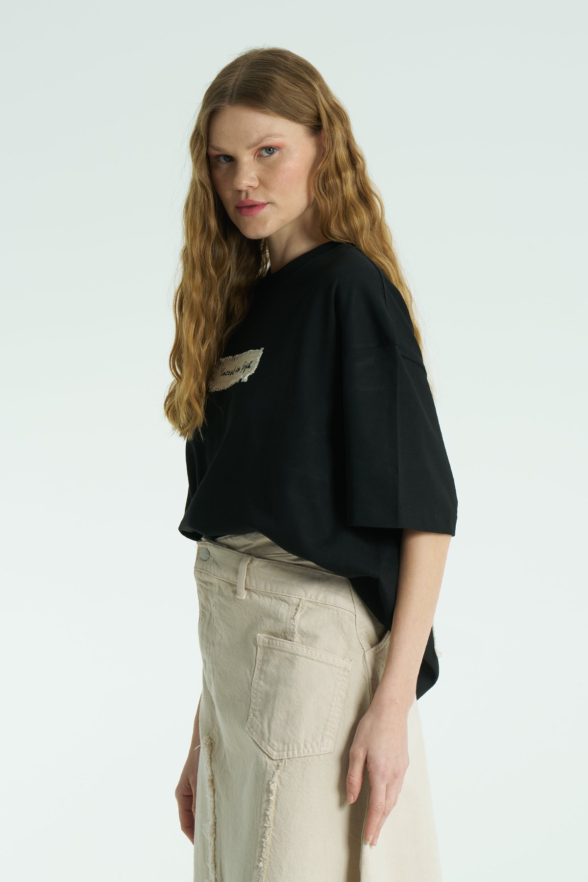 Vincent Canvas Oversize Kadın Tişört Siyah