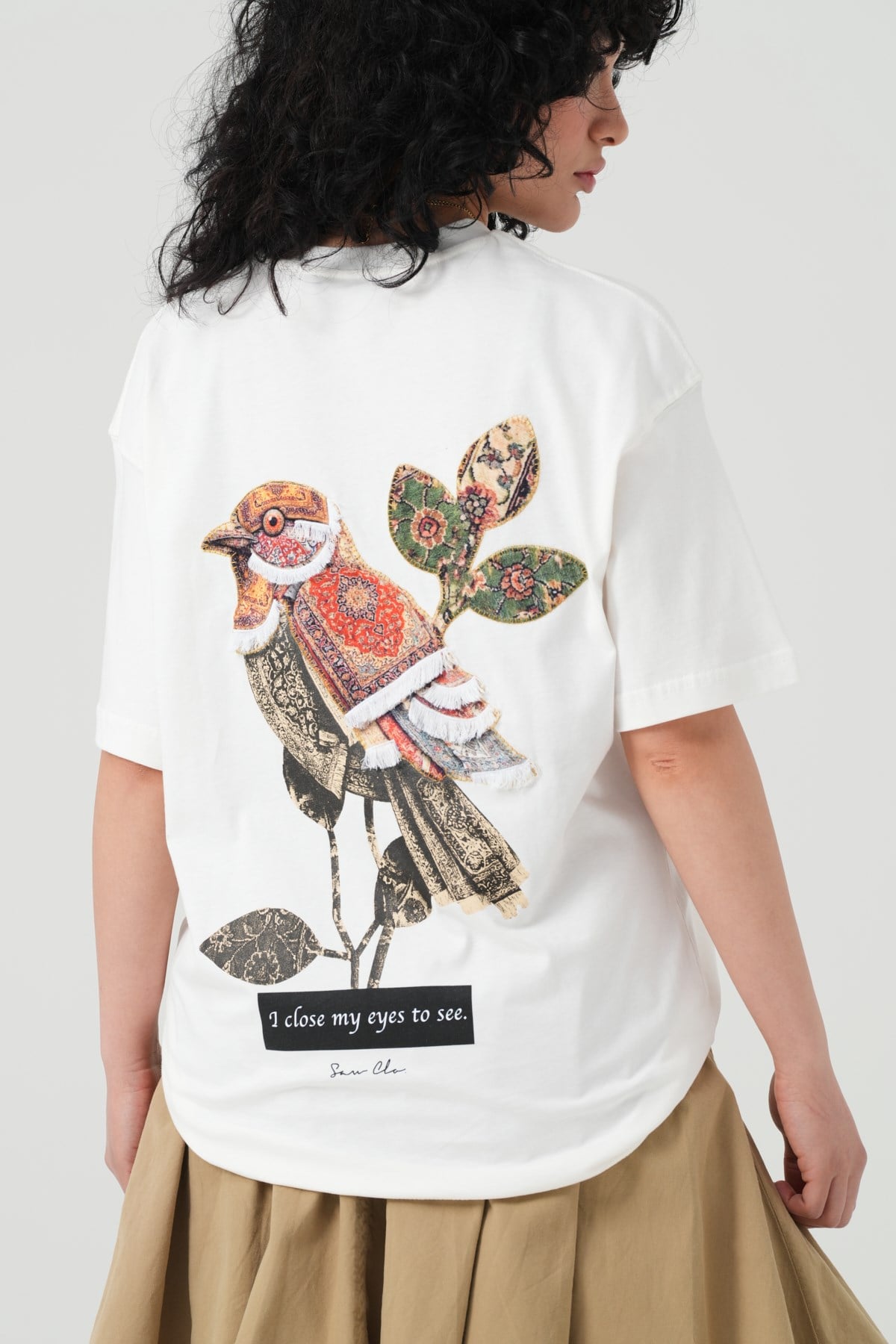 Vision Bird Oversize Kadın Tişört Ekru
