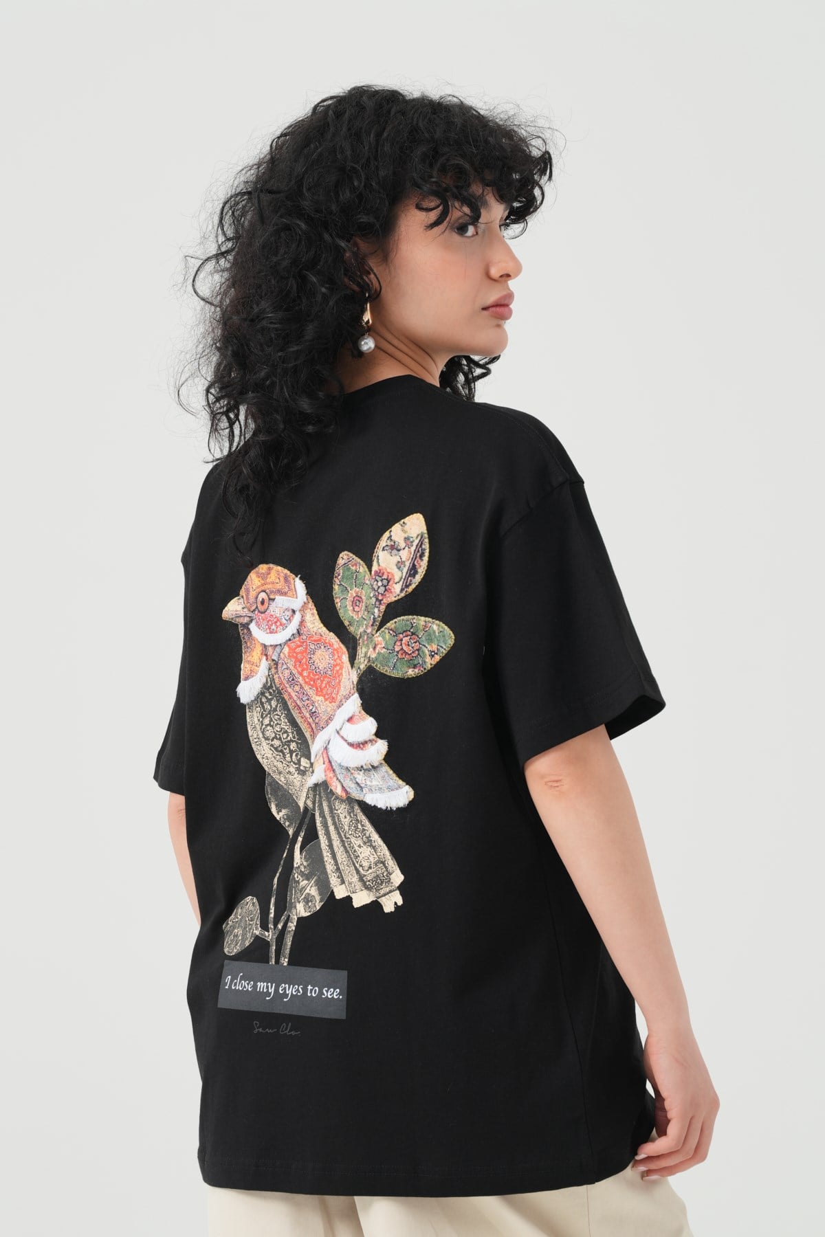 Vision Bird Oversize Kadın Tişört Siyah