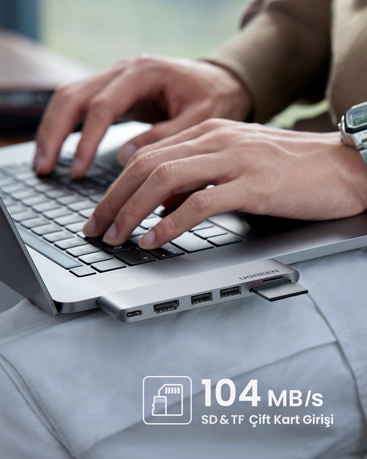 UGREEN 80856  8-in-2 USB 3.0 100W 6K PD Port Hub