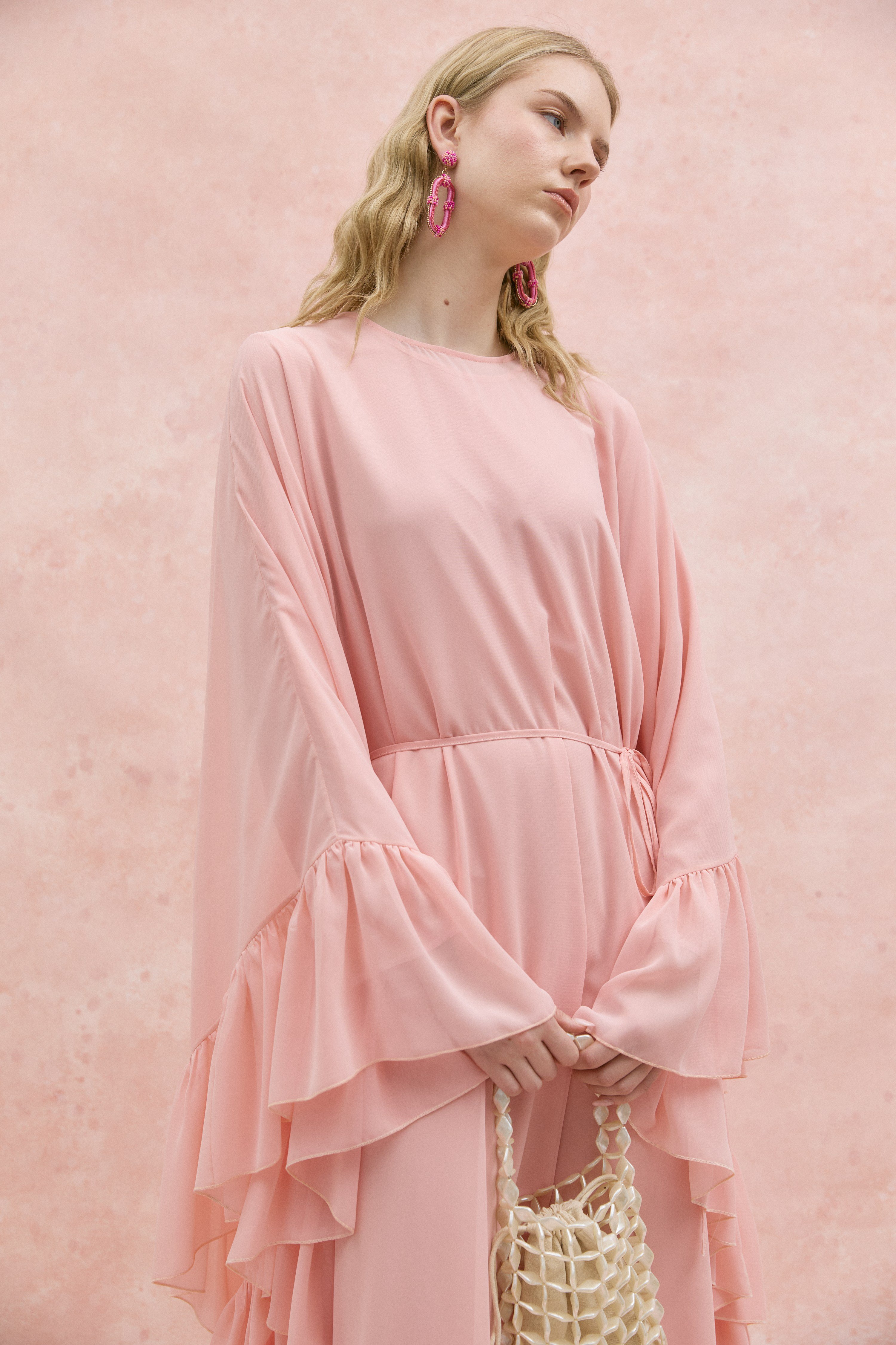 Fırfırlı Şifon Abaya Toz Pembe