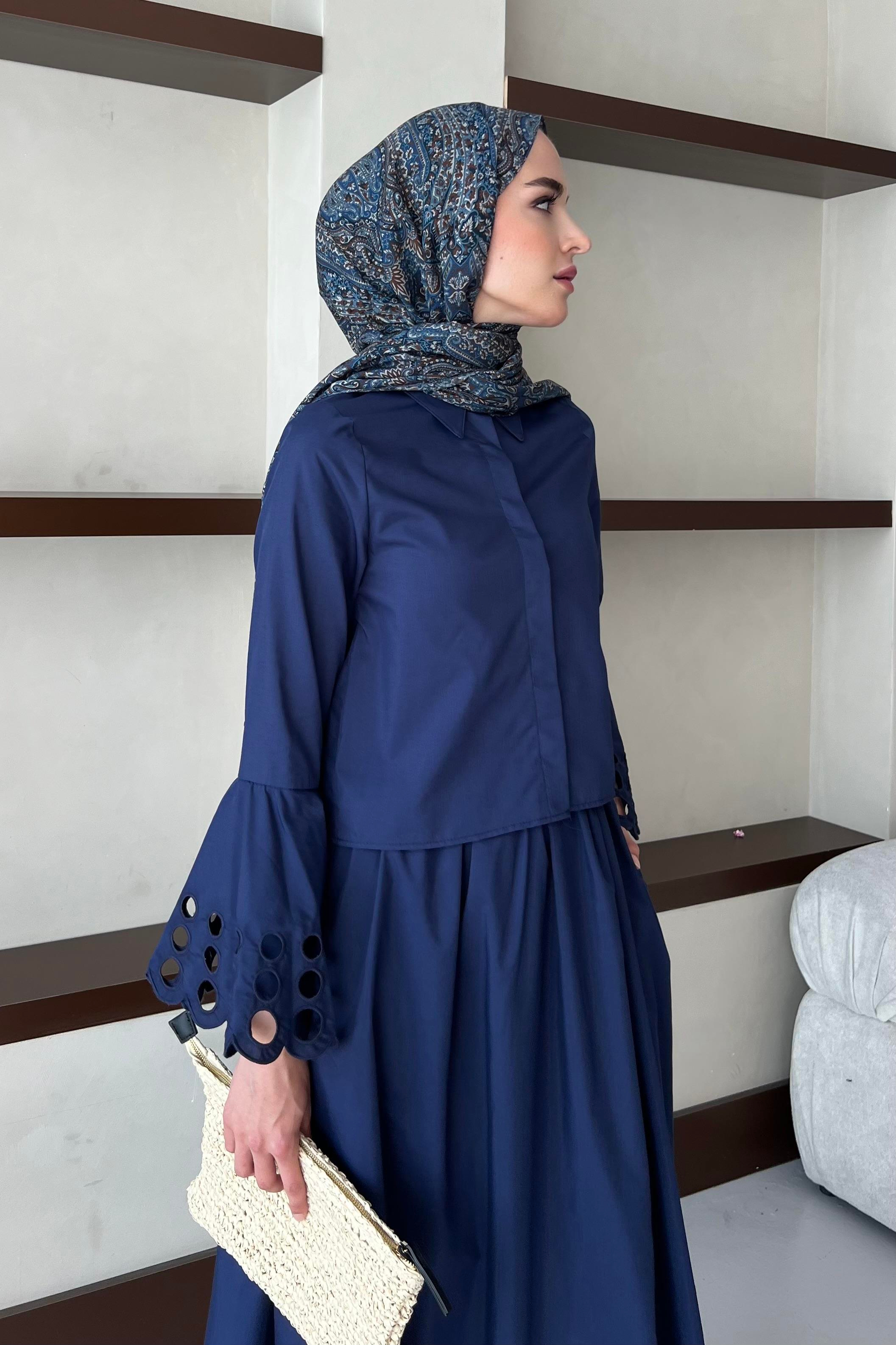 Jasmin Takım Lacivert