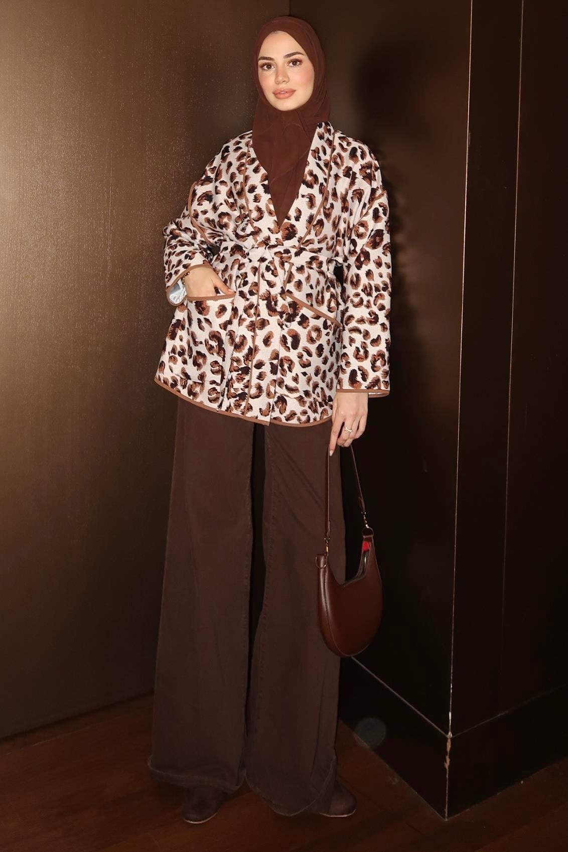 Leopar Desenli Bağlamalı Ceket Ekru