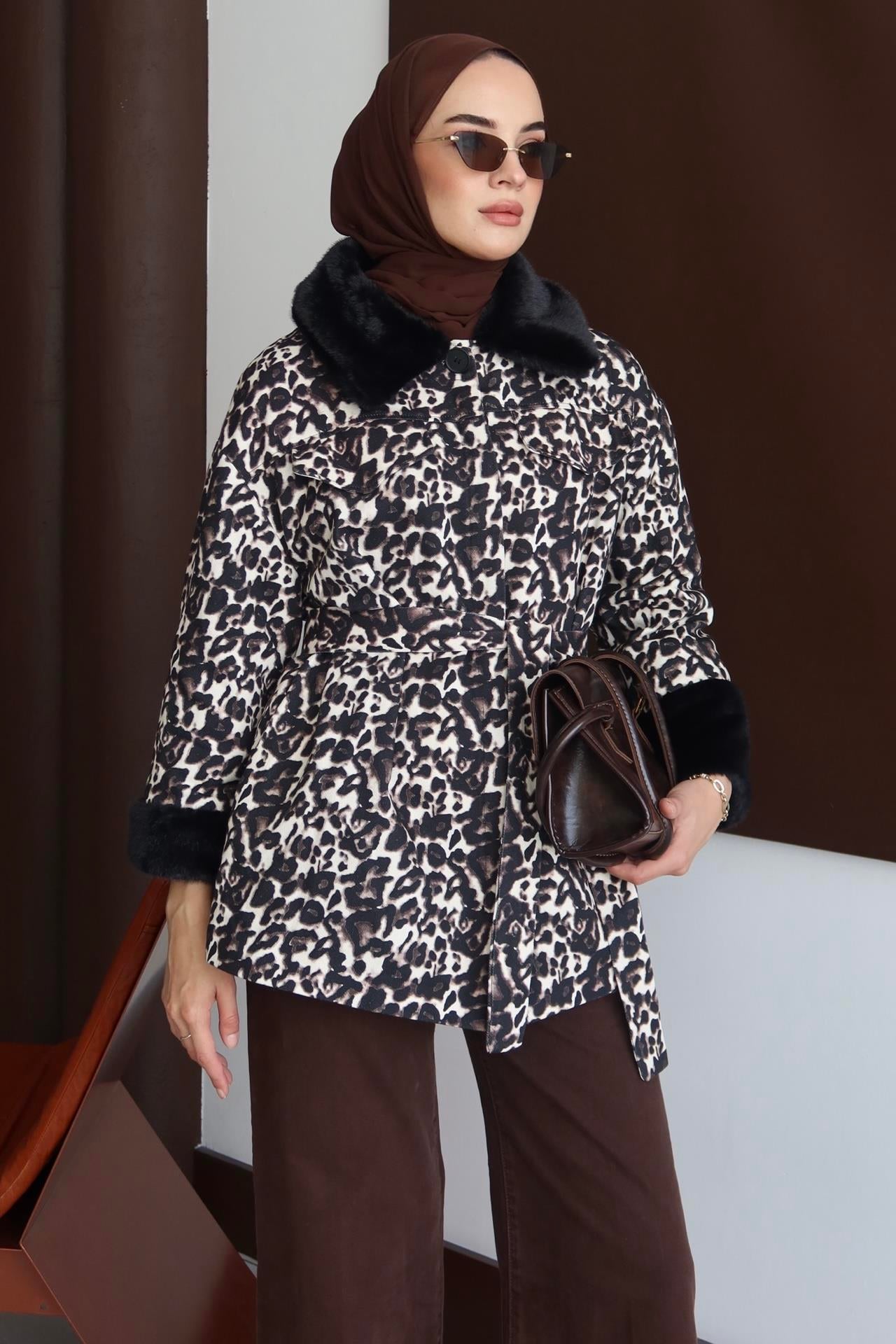 Leopar Desenli Bağlamalı Ceket Kahve