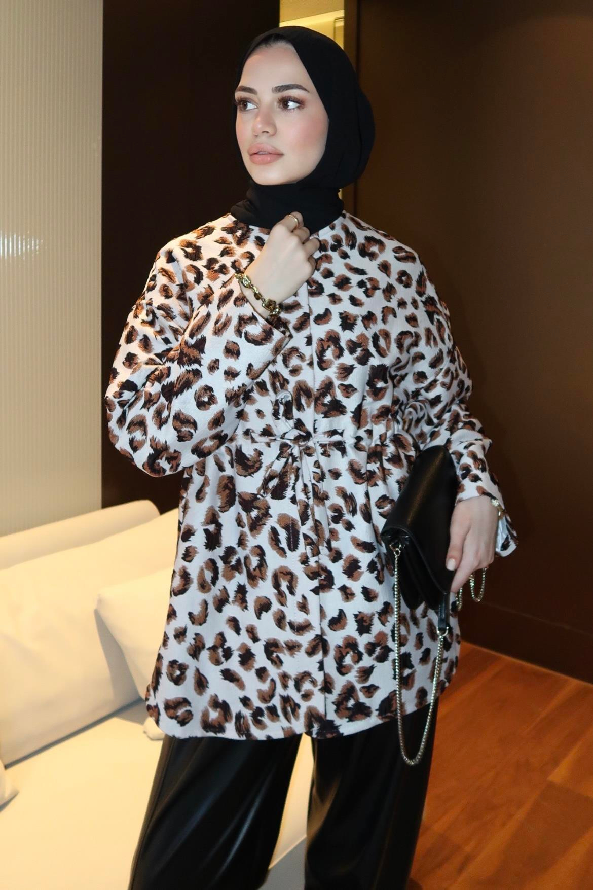 Leopar Desenli Çıtçıtlı Ceket Ekru