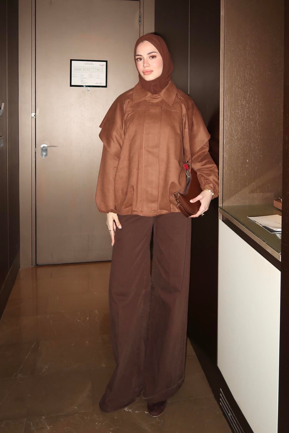 Pelerinli Nubuk Ceket Taba