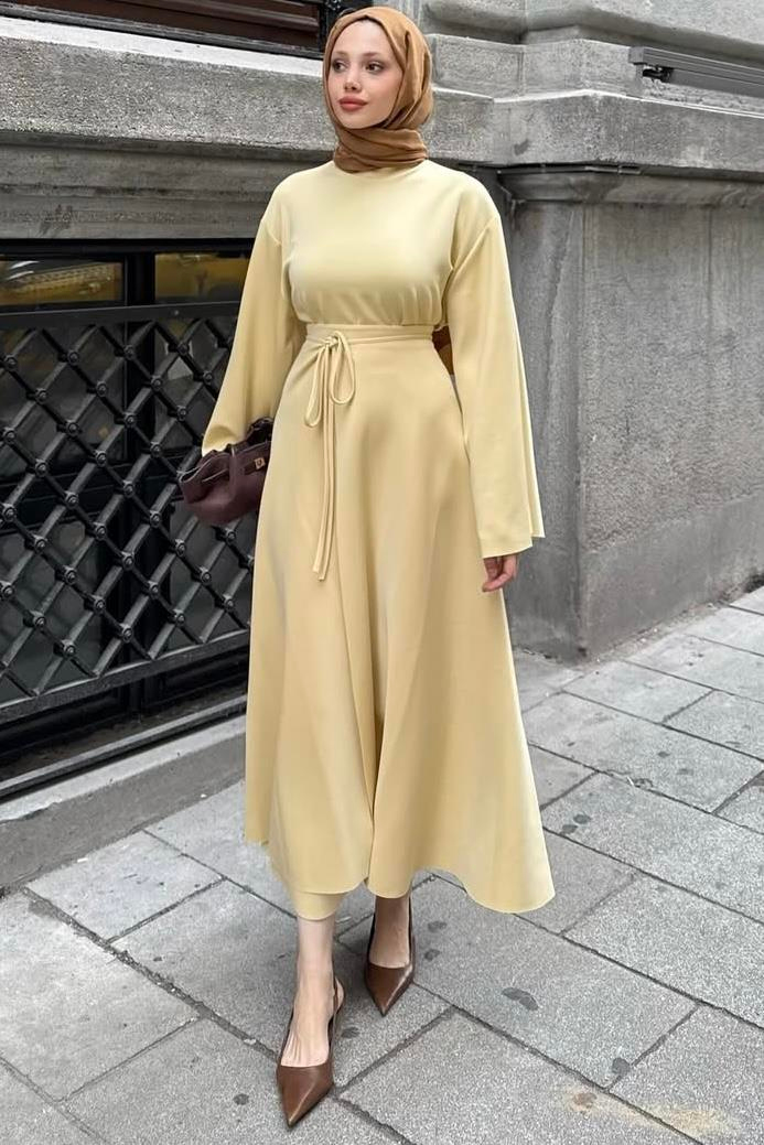 Pelerinli Scuba Takım Butter Yellow