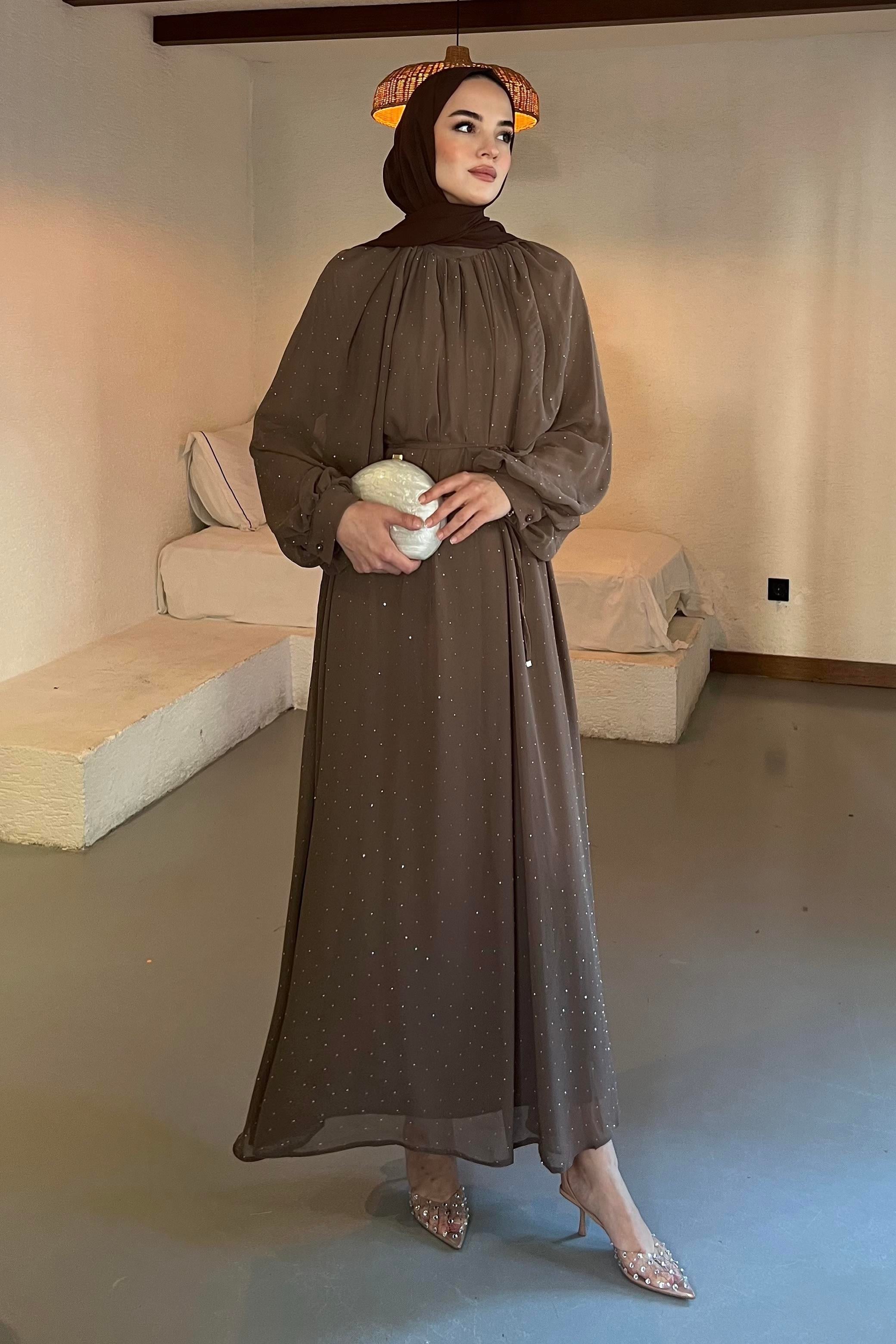 Taşlı Şifon Elbise Cappuccino