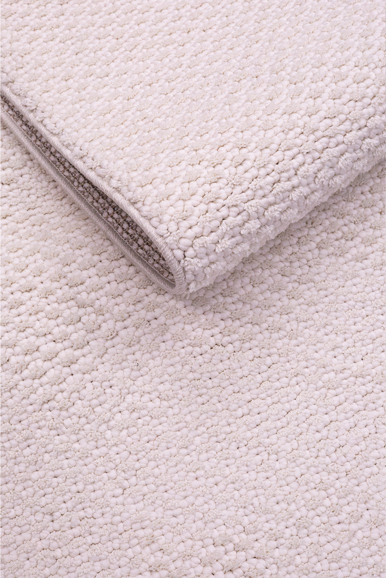 Tüm Ürünler,Bahariye,Modern Polyester Halı – Dayanıklı, Şık ve Kolay Temizlenebilir,ALİZE AL02 KREM