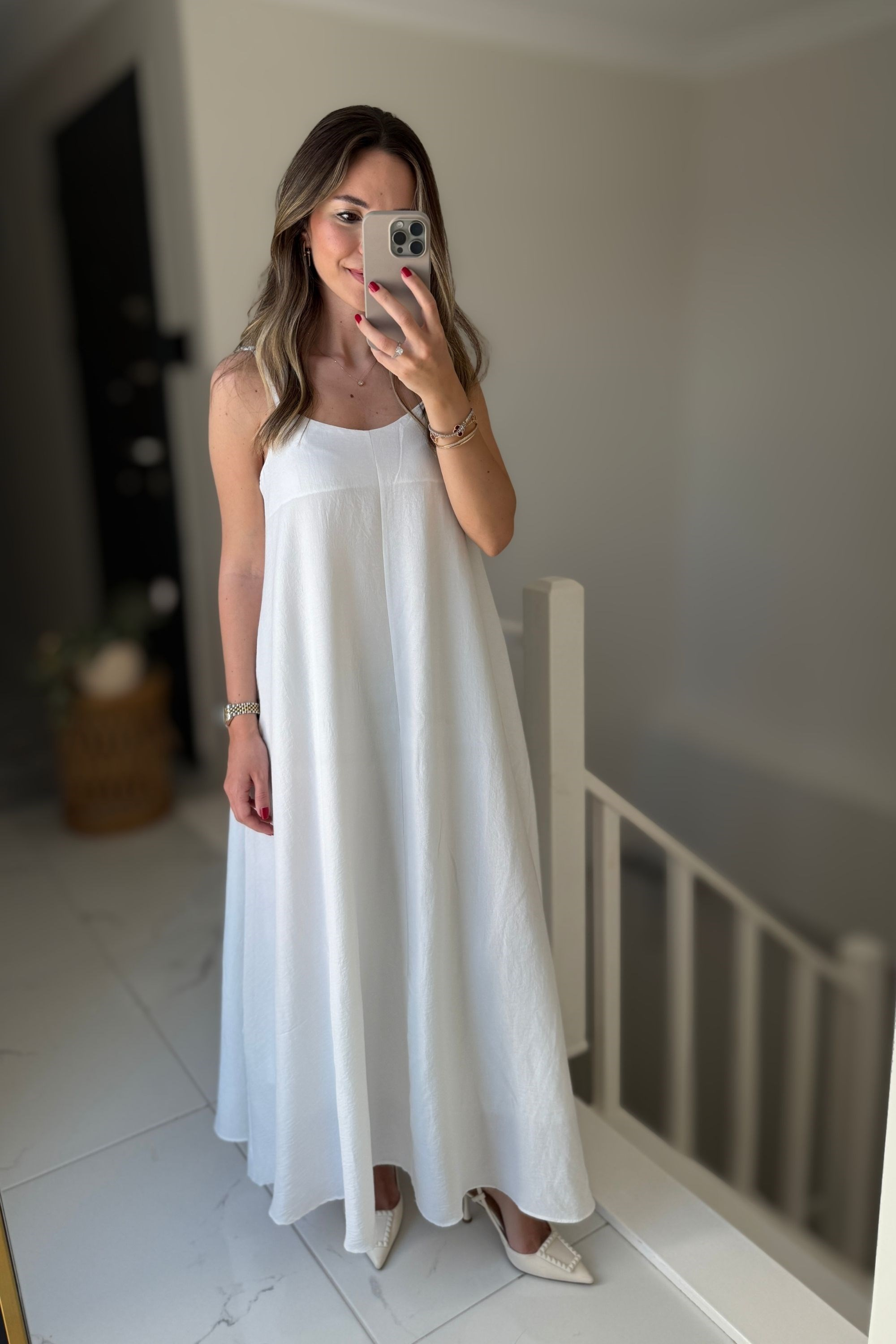 ASKILI UZUN ELBİSE - BEYAZ
