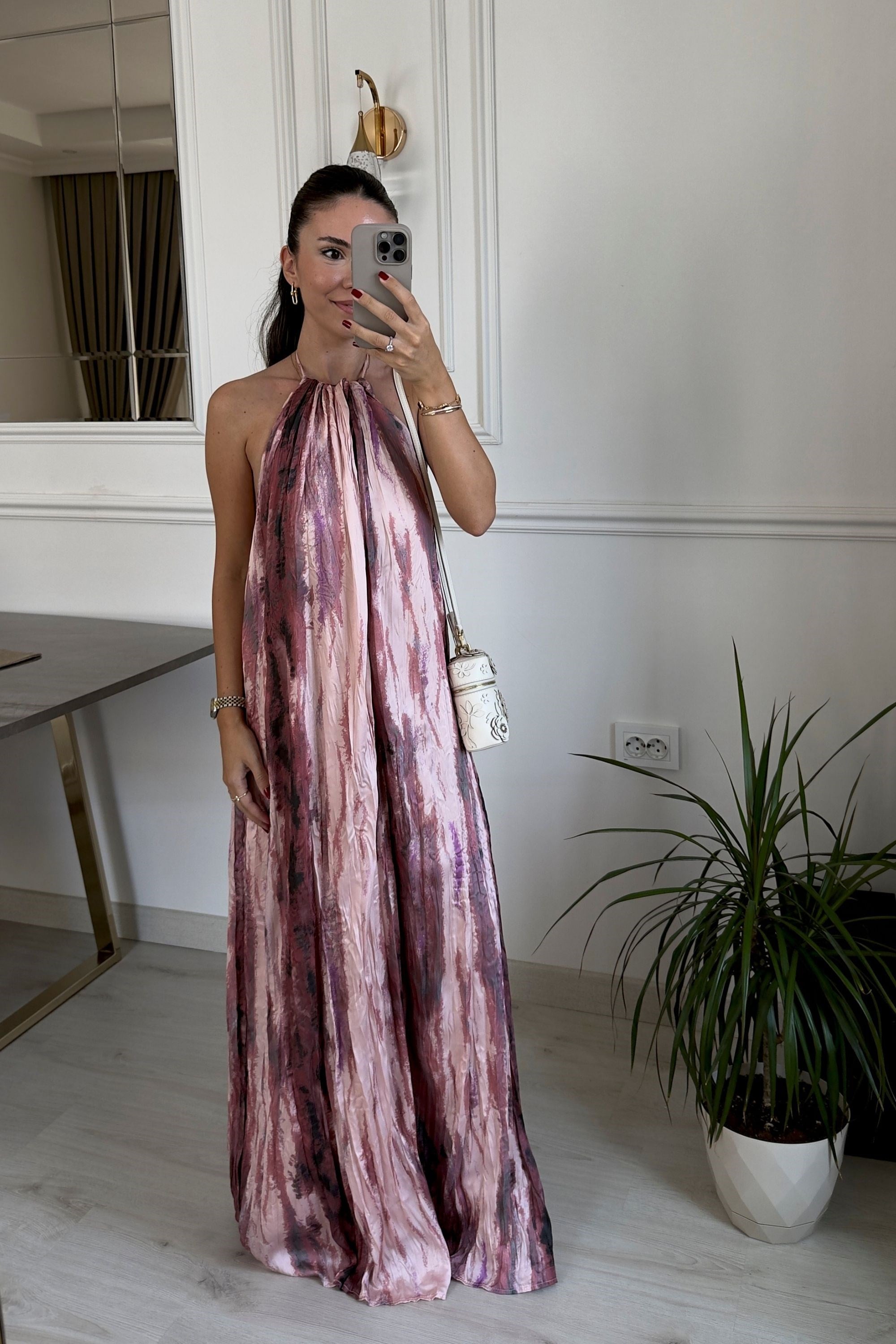 HALTER YAKA DESENLİ ELBİSE - PEMBE