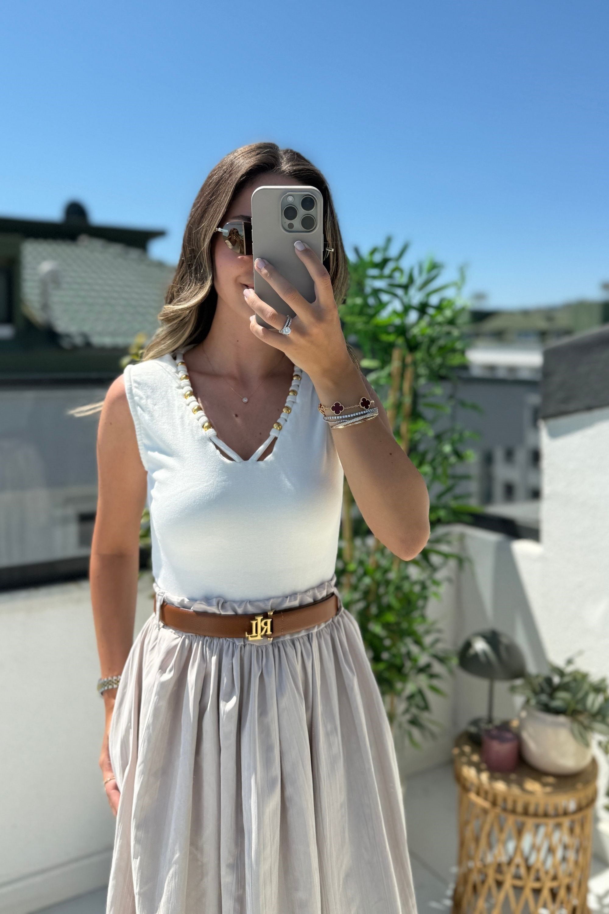 KOLSUZ BONCUK YAKA BLUZ - EKRU
