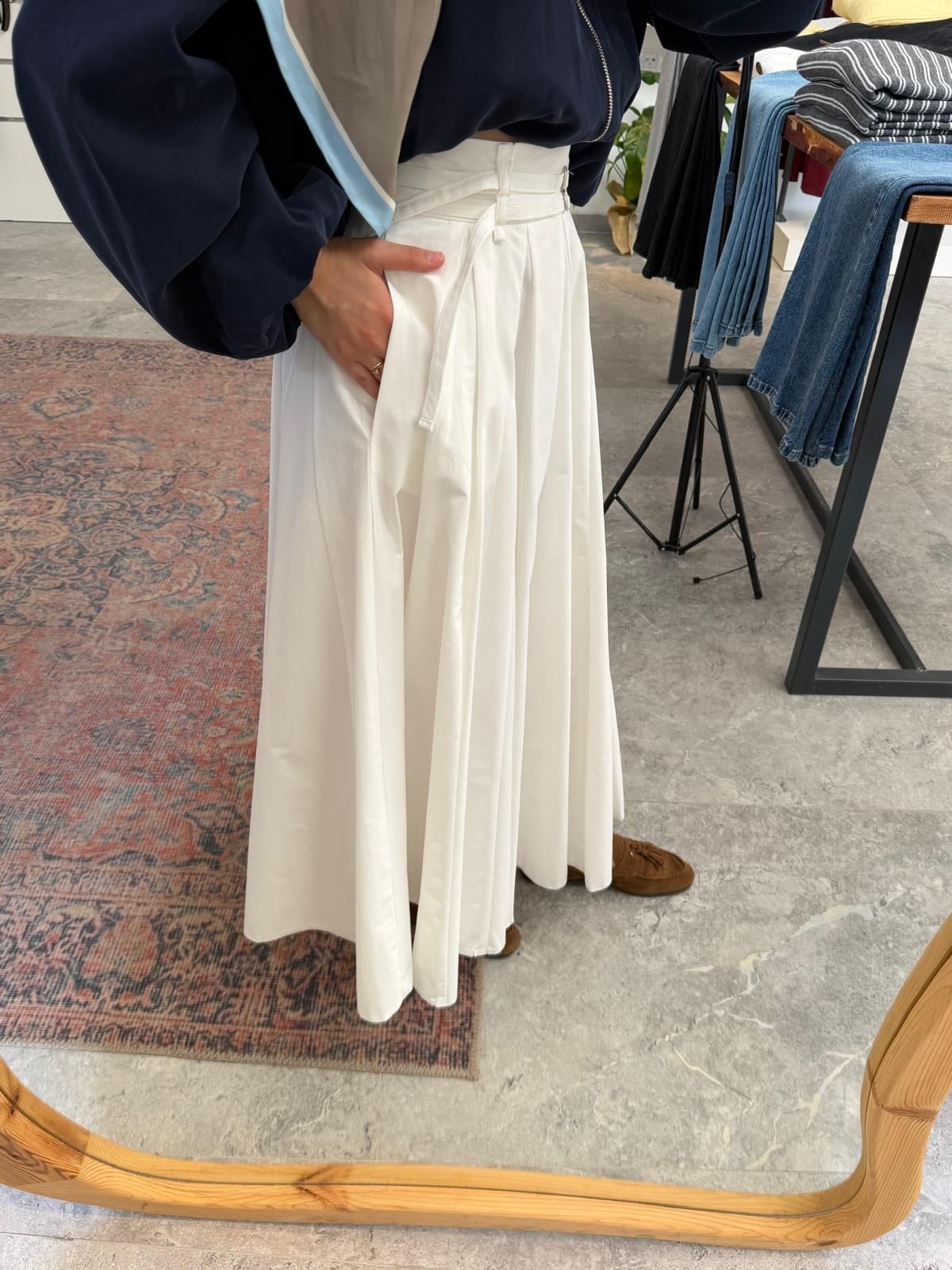 KEMER DETAYLI ETEK