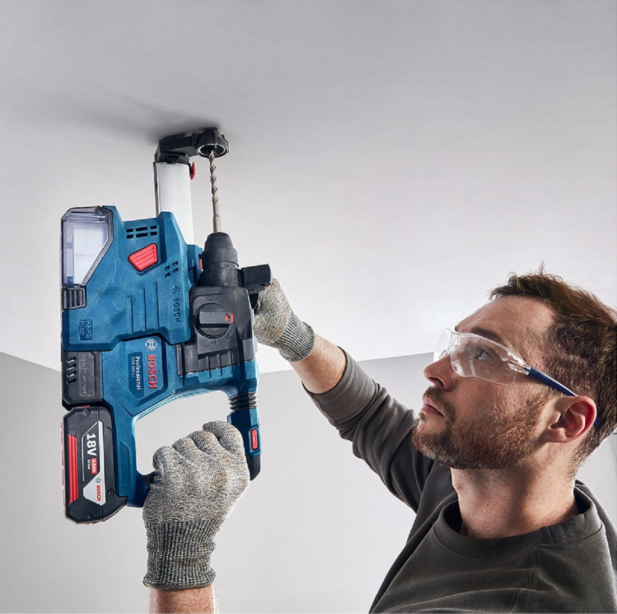 Bosch GSR 18V45 Akülü Vidalama + GWS 18V8  Açılı Taşlama + GBH 18V22 Akülü Kırıcı Delici + 3 Ad Akü + Şarj Cihazı