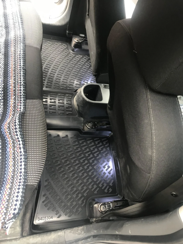 Hyundai Accent Era Uyumlu 4.5D 2006-2012 Havuzlu Paspas