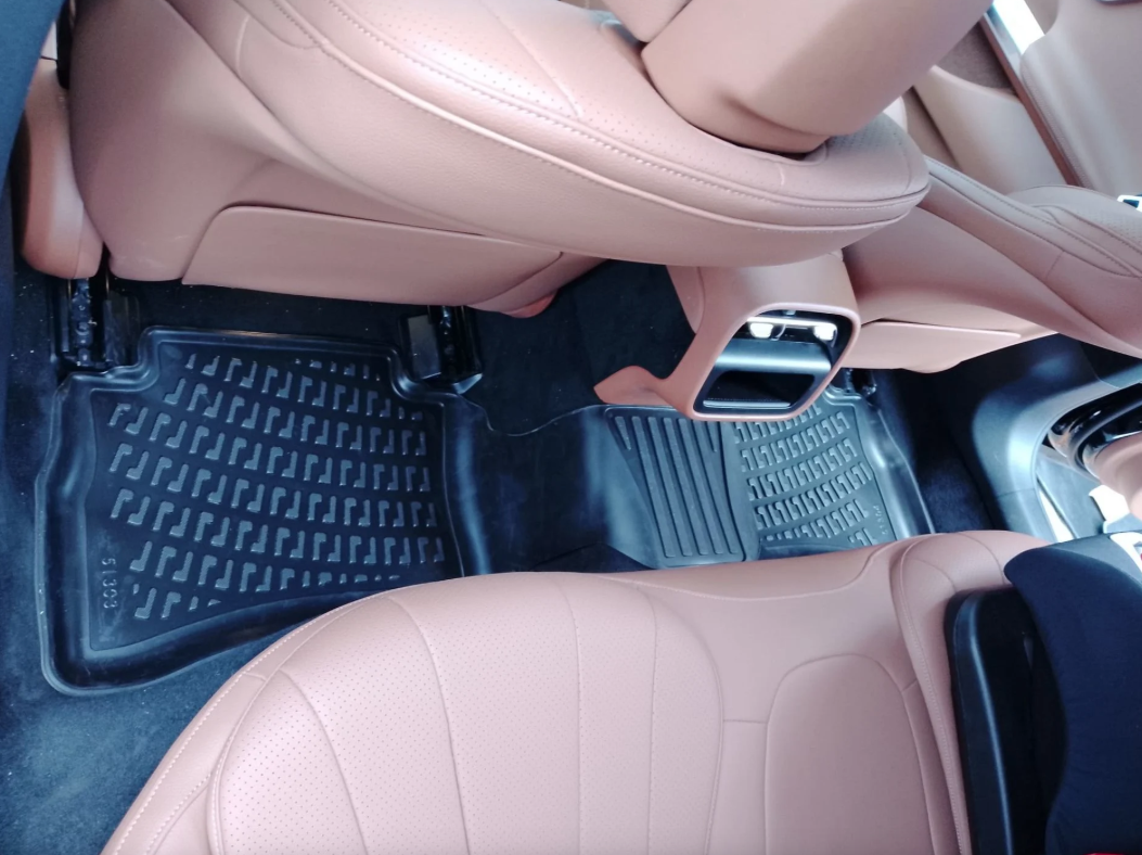 Mercedes-Benz E Serisi 2023 Sonrası W214 Uyumlu 4.5D Havuzlu Paspas