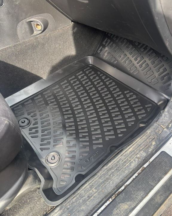 Ssangyong Korando Sport 2010-2019 Uyumlu 4.5D Havuzlu Paspas