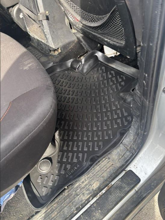 Ssangyong Korando Sport 2010-2019 Uyumlu 4.5D Havuzlu Paspas
