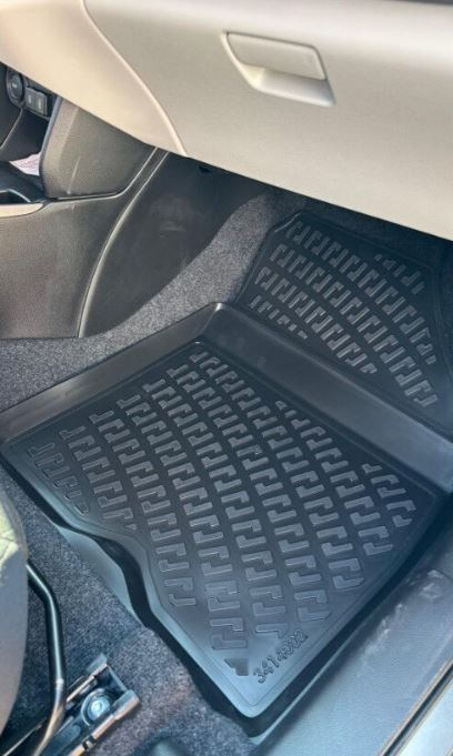 Suzuki Swift 2024 Sonrası Mhev Uyumlu 4.5D Havuzlu Paspas