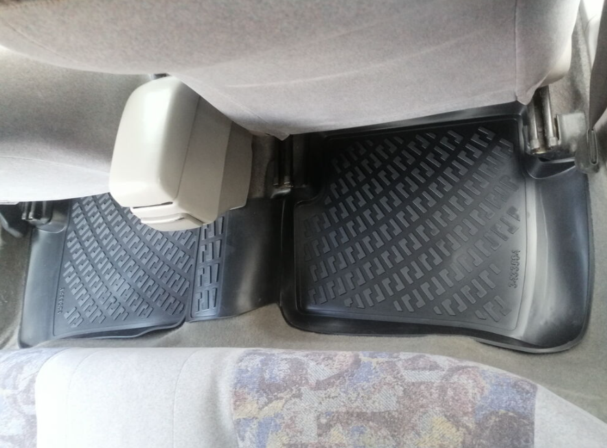Toyota Corolla 1998-2002 Uyumlu 4.5D Havuzlu Paspas