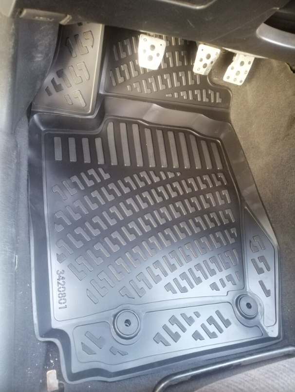 Toyota Corolla 2002-2007 Uyumlu 4.5D Havuzlu Paspas