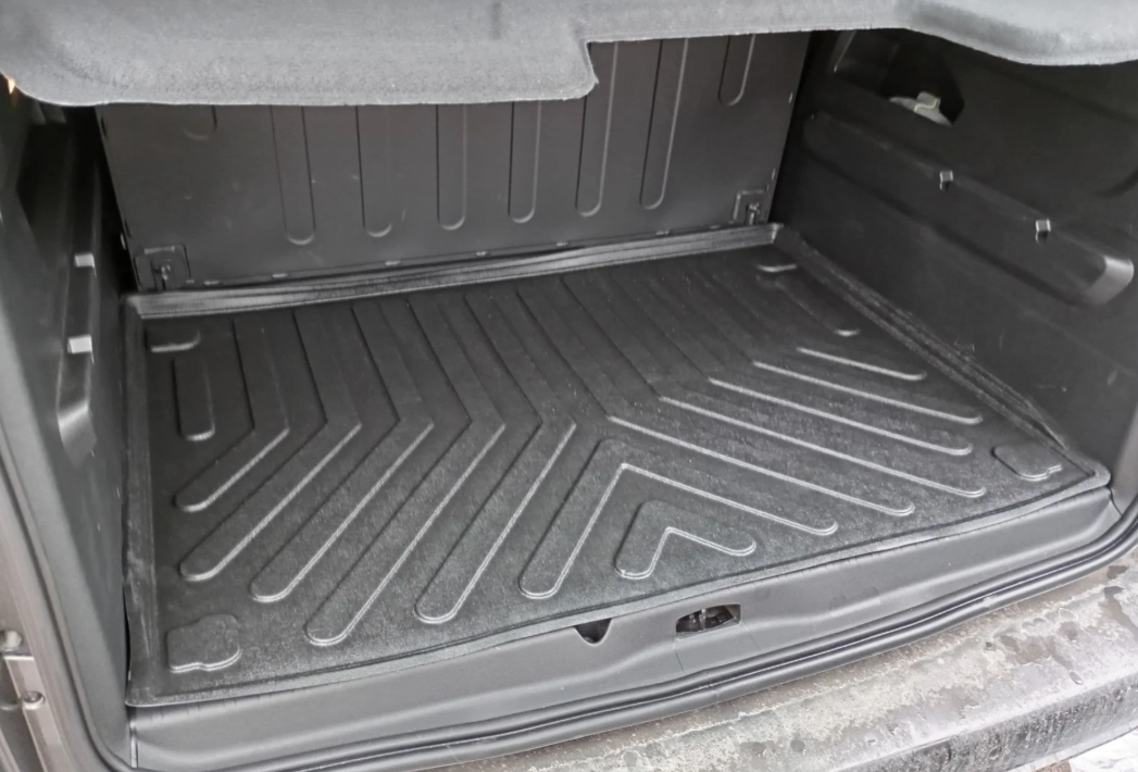 Toyota Proace City 2019 Sonrası Uyumlu 4D Bagaj Havuzu | Bagaj Demirli