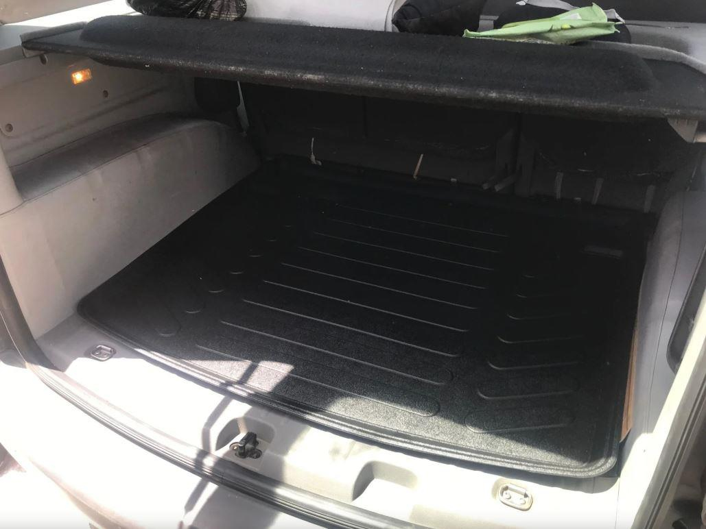 Volkswagen Caddy 2003-2010 Uyumlu 4D Bagaj Havuzu