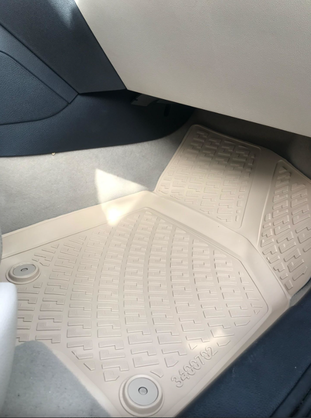 Volkswagen Jetta 2011 Sonrası Uyumlu 4.5D Havuzlu Paspas Bej