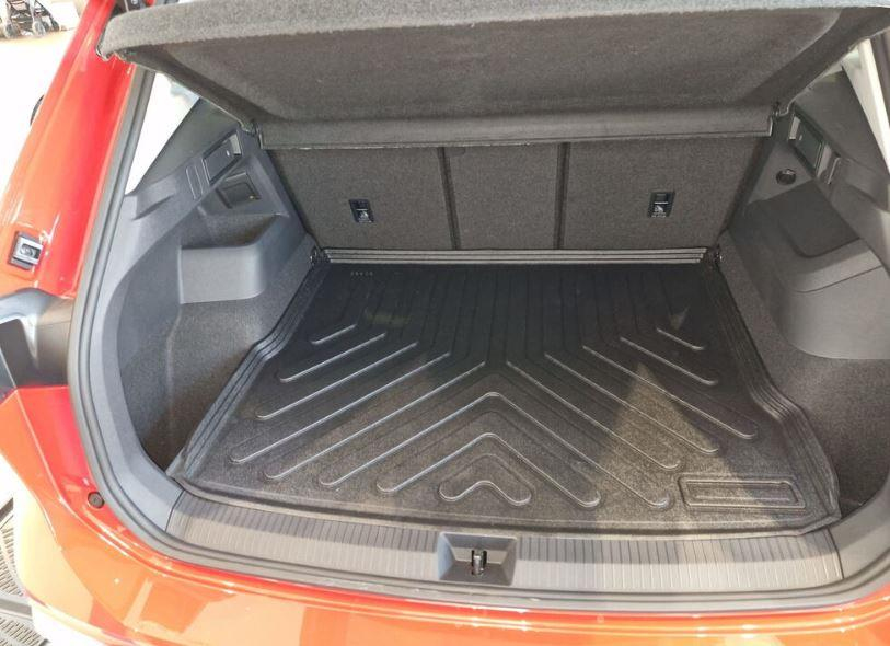 Volkswagen Tiguan 2024 Sonrası Uyumlu 4D Bagaj Havuzu | Stepneli - Üst Kademe