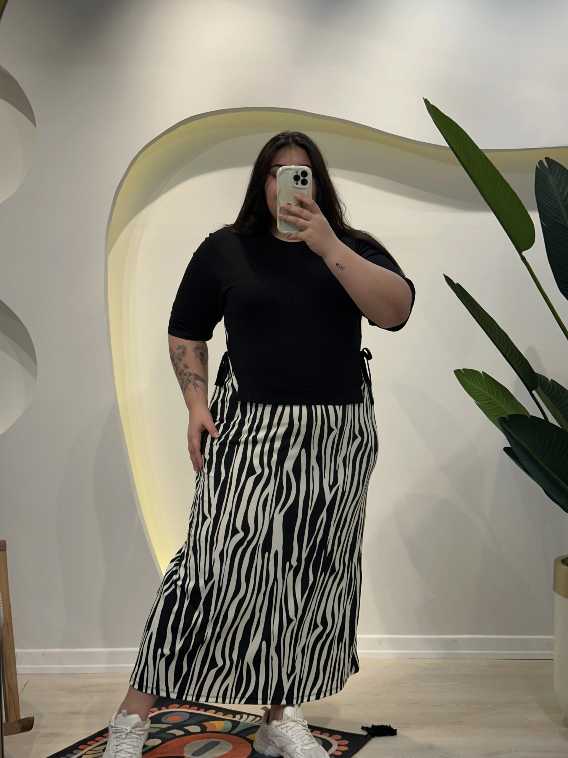 Garnili Yan Büzgü Esnek Penye Elbise - Zebra Desen