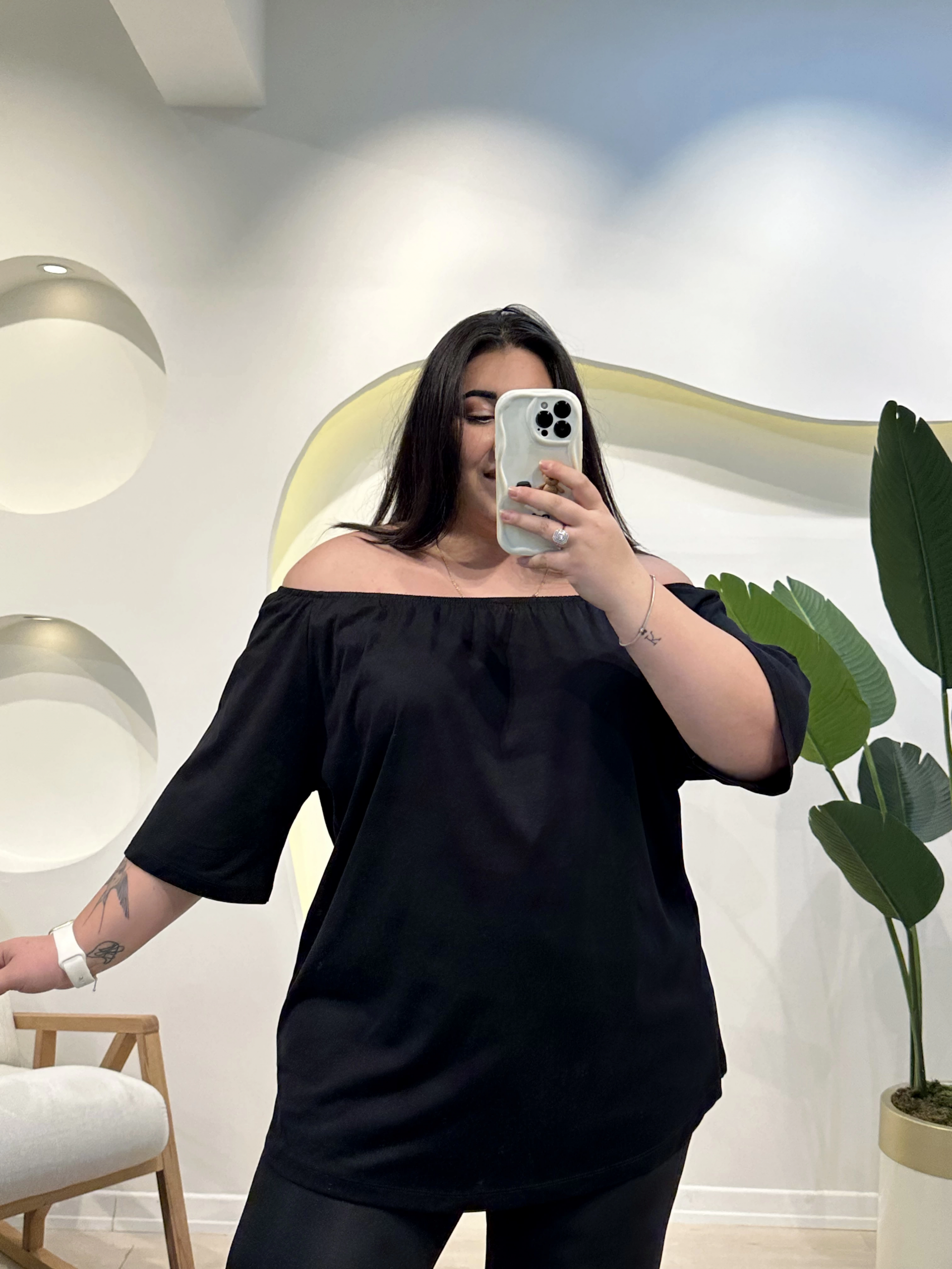 Geniş Kalıp Madonna Yaka Tunik Penye Bluz - Siyah